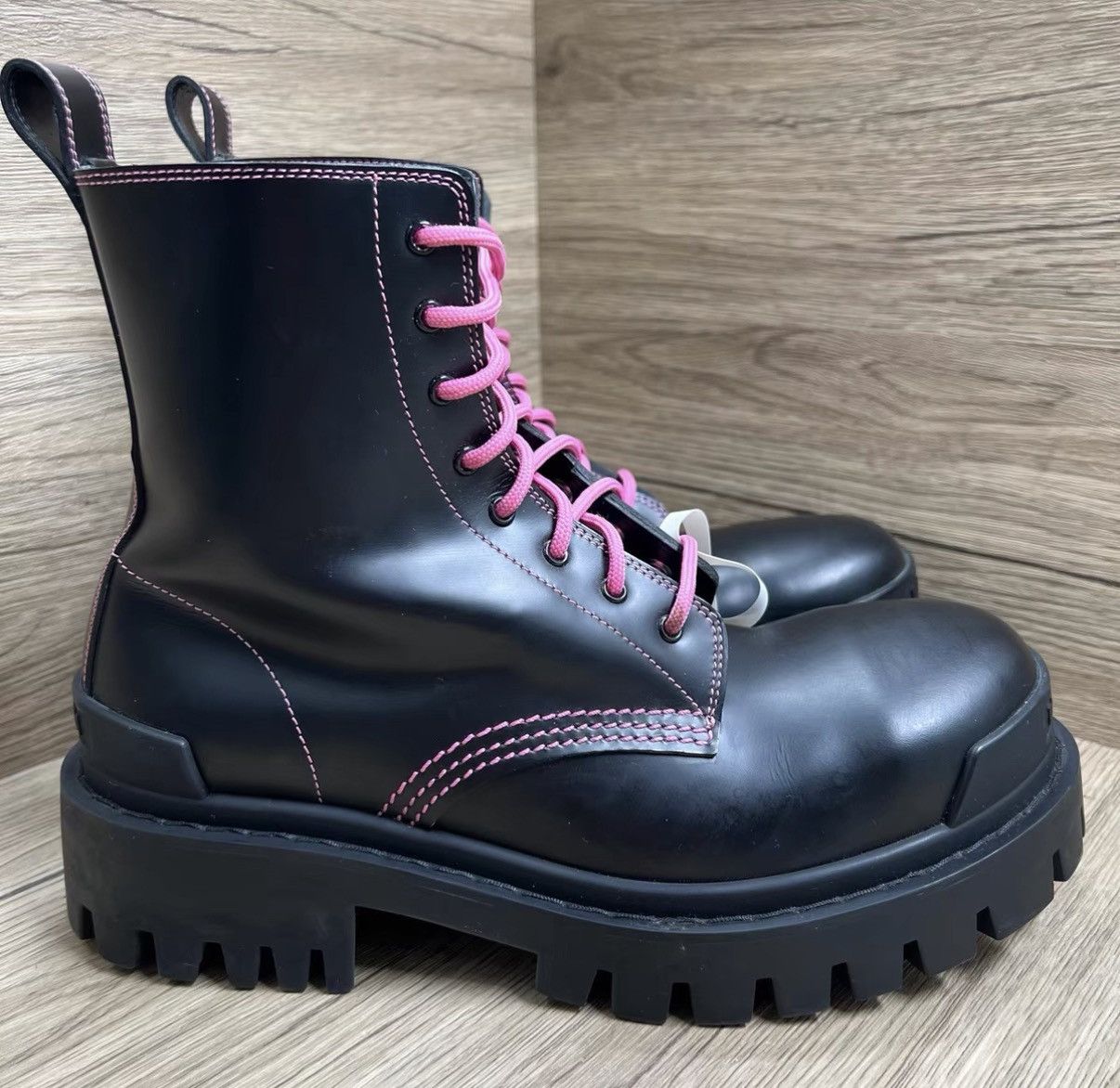 Balenciaga Balenciaga Strike Lace-up Black & Ankle Boots J41 Size US 8 / IT 38 - 3 Thumbnail