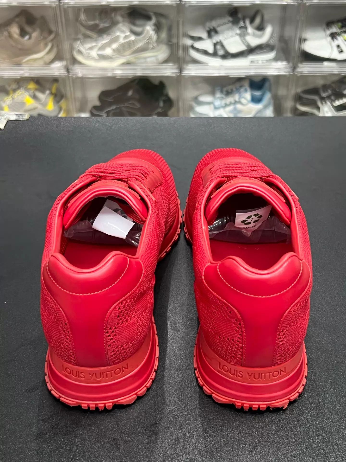 Louis Vuitton LV Red Monogram Mesh LowTop Sneakers 39.5 Like New Size US 6.5 / EU 39-40 - 7 Thumbnail