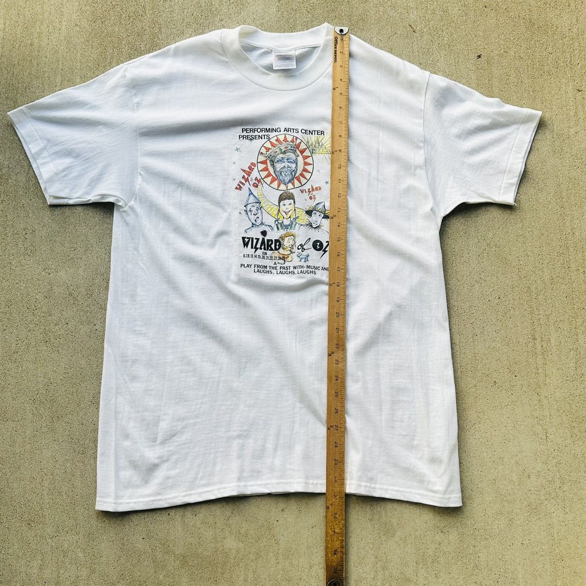 Hanes Vintage Wizard Of Oz T Shirt 90s Single Stitch Play Promo Size US L / EU 52-54 / 3 - 5 Thumbnail
