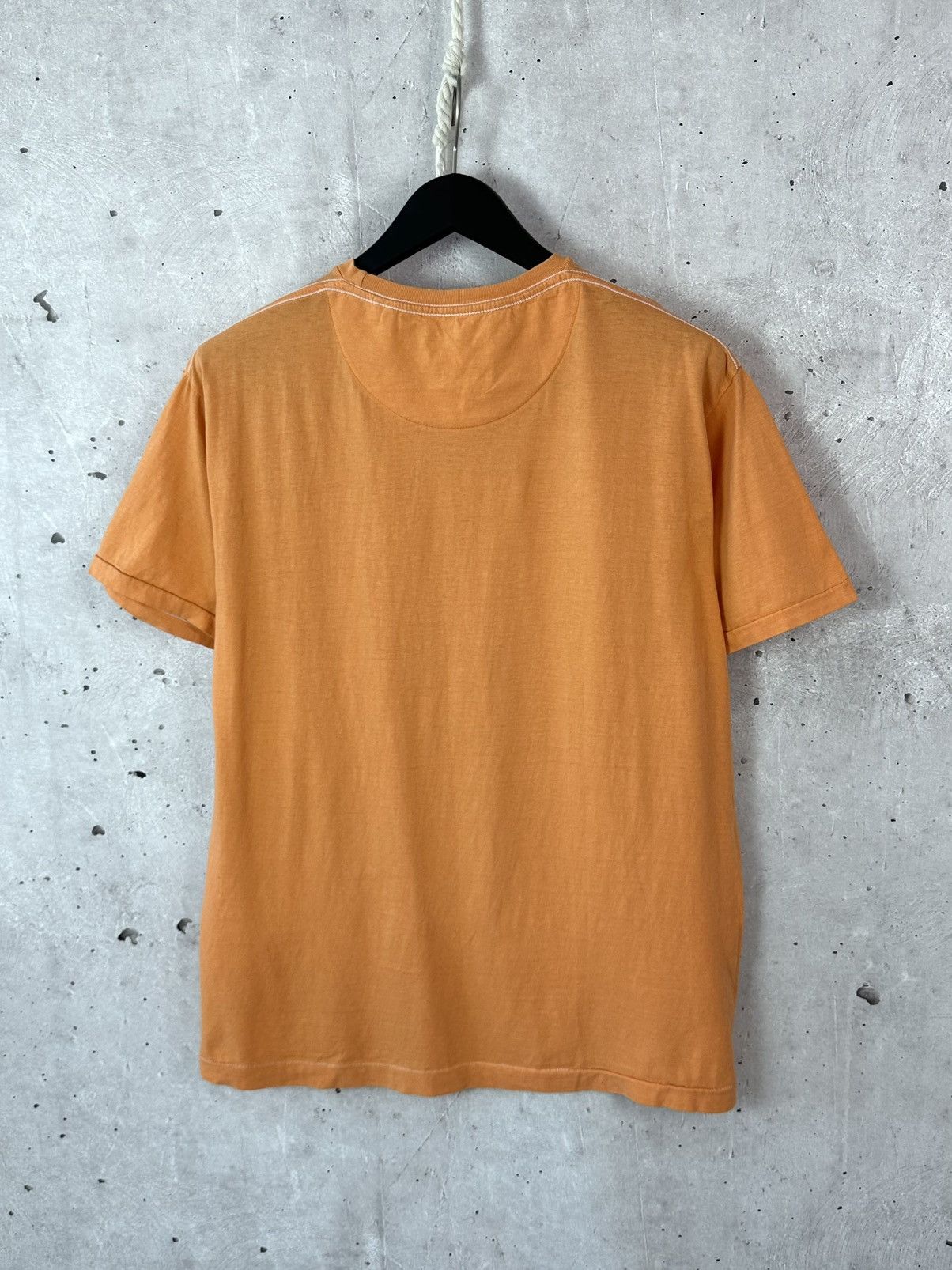 Diesel Vintage Diesel Printed Orange T-shirt Size US L / EU 52-54 / 3 - 7 Thumbnail