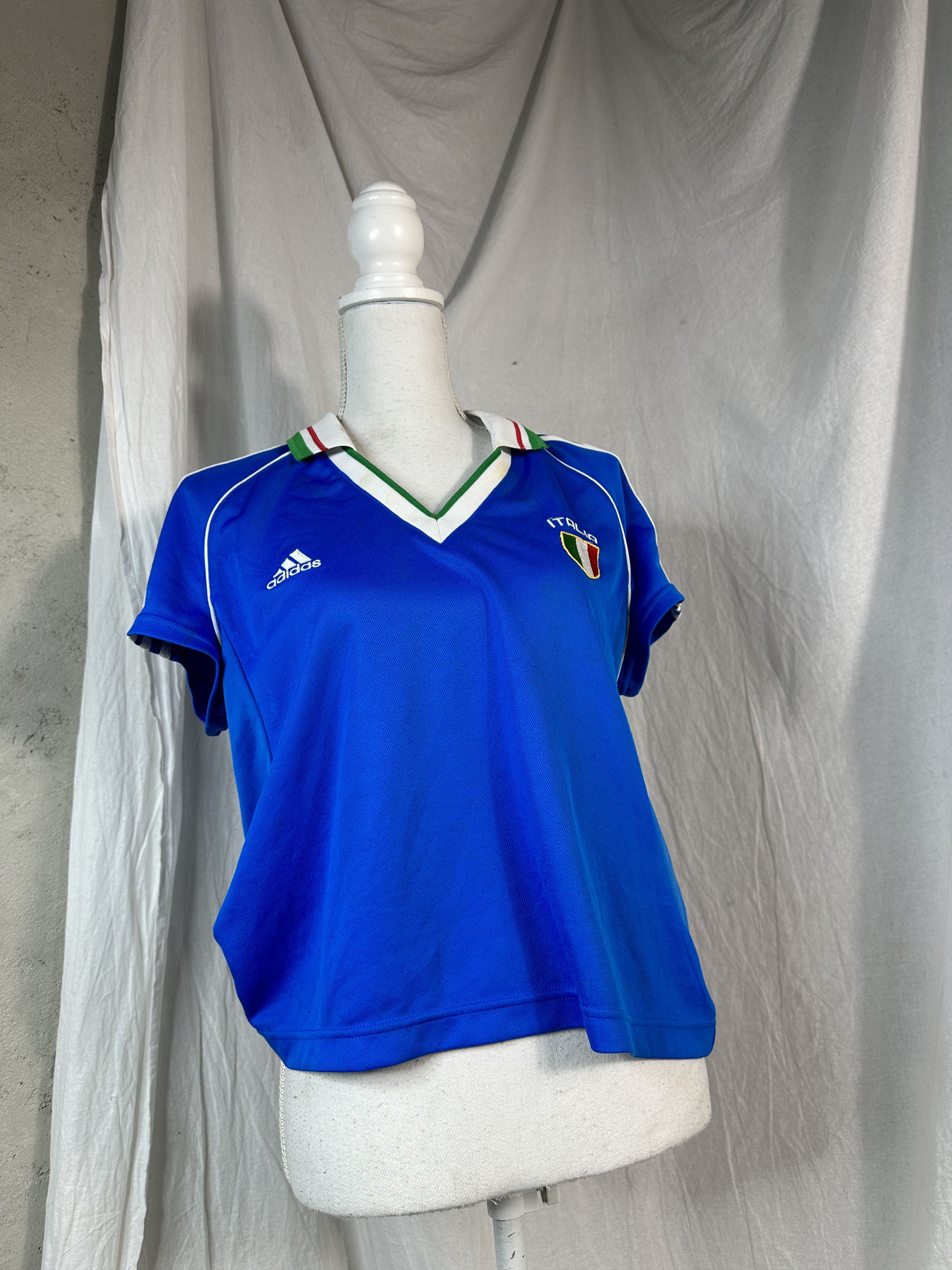 Adidas × Vintage Women's Vintage Adidas Italia Blokecore Y2K T-shirt Size XL / US 12-14 / IT 48-50 - 4 Thumbnail