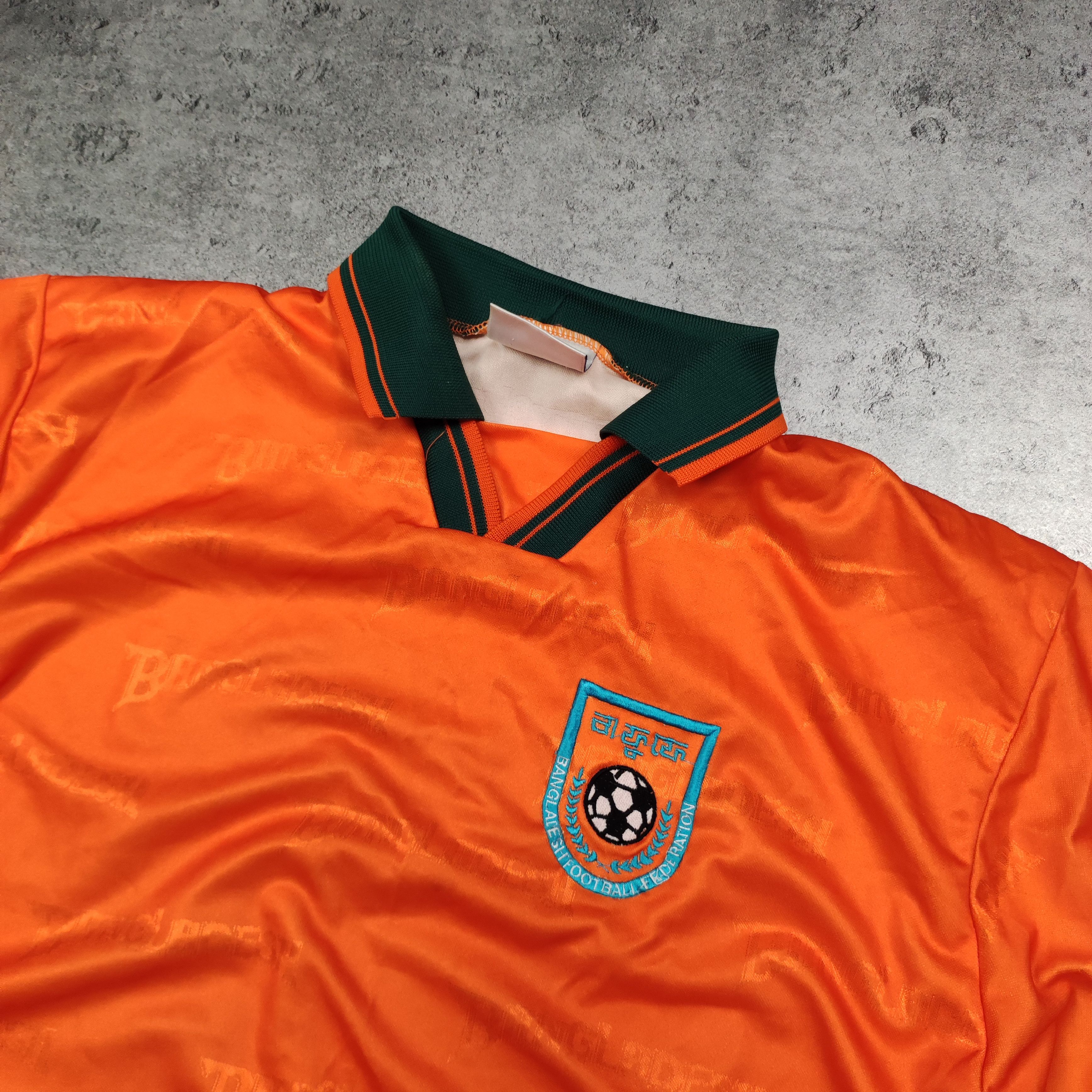 Vintage RARE Bangladesh National Football Team 90s Jersey Size US XL / EU 56 / 4 - 5 Thumbnail