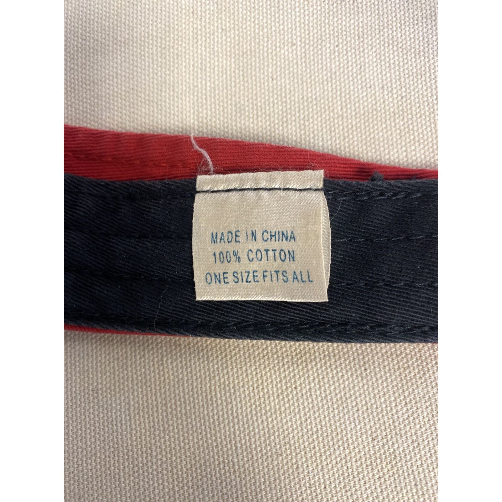 Vintage Georgia University Bulldogs Red Golf Visor Unisex Adults Adjustable Sun Cap Size ONE SIZE - 7 Thumbnail