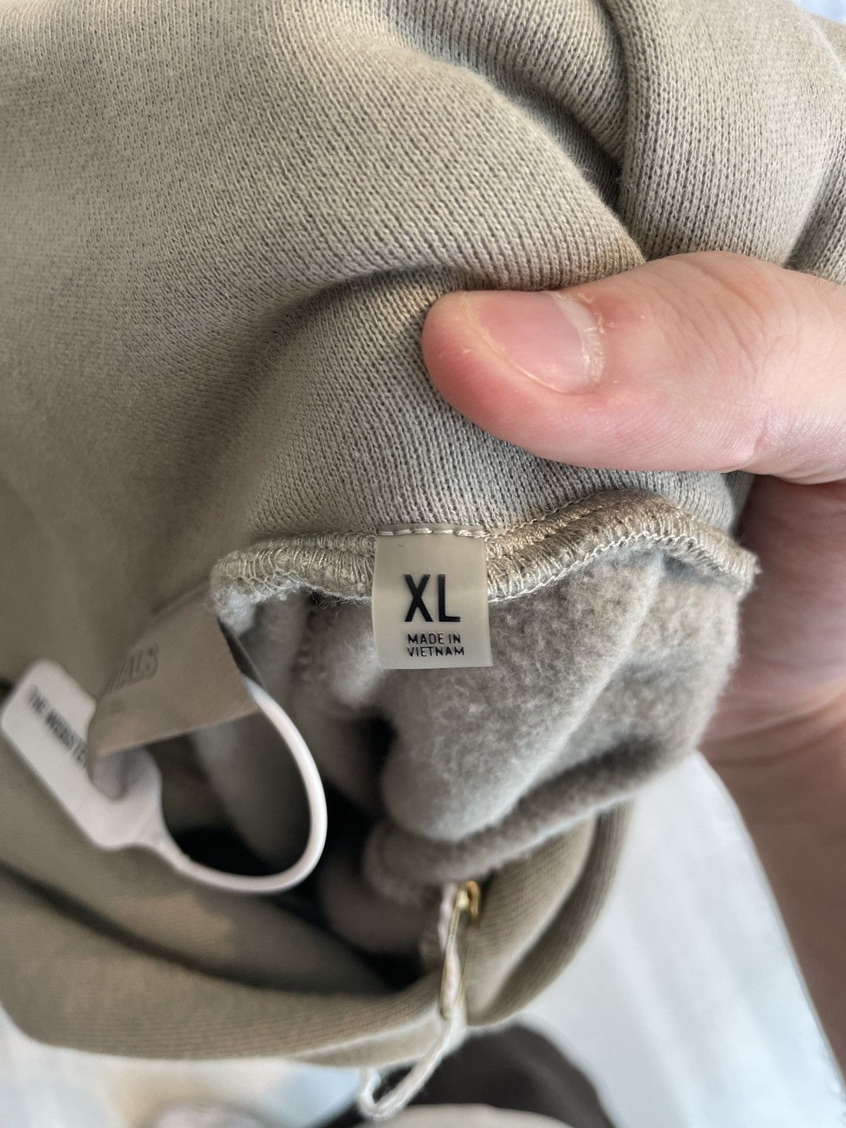 Essentials × Fear of God Fear of God Essentials Seal Hoodie XL Size US XL / EU 56 / 4 - 4 Thumbnail