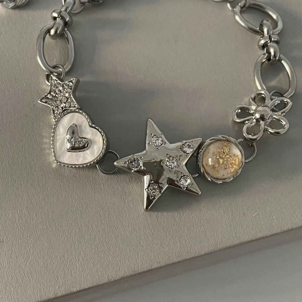 Designer × Jewelry × Vintage Aesthetic Heart Star Chain Bracelet Size ONE SIZE - 6 Thumbnail