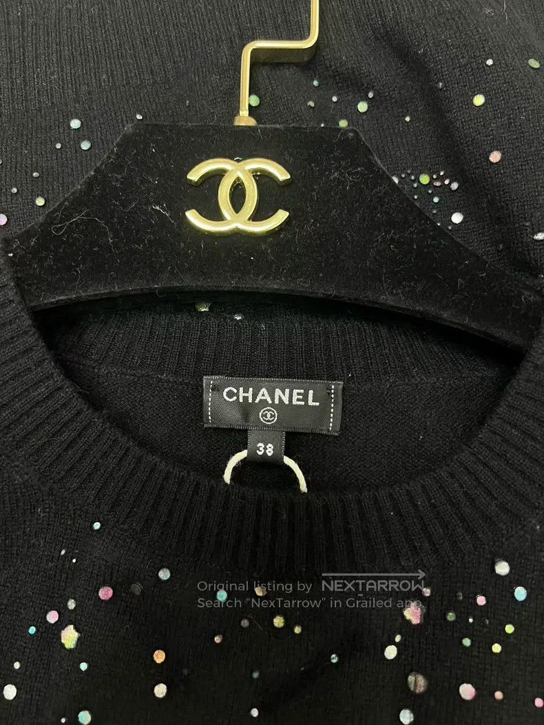 Chanel Full of stars cashmere sweater