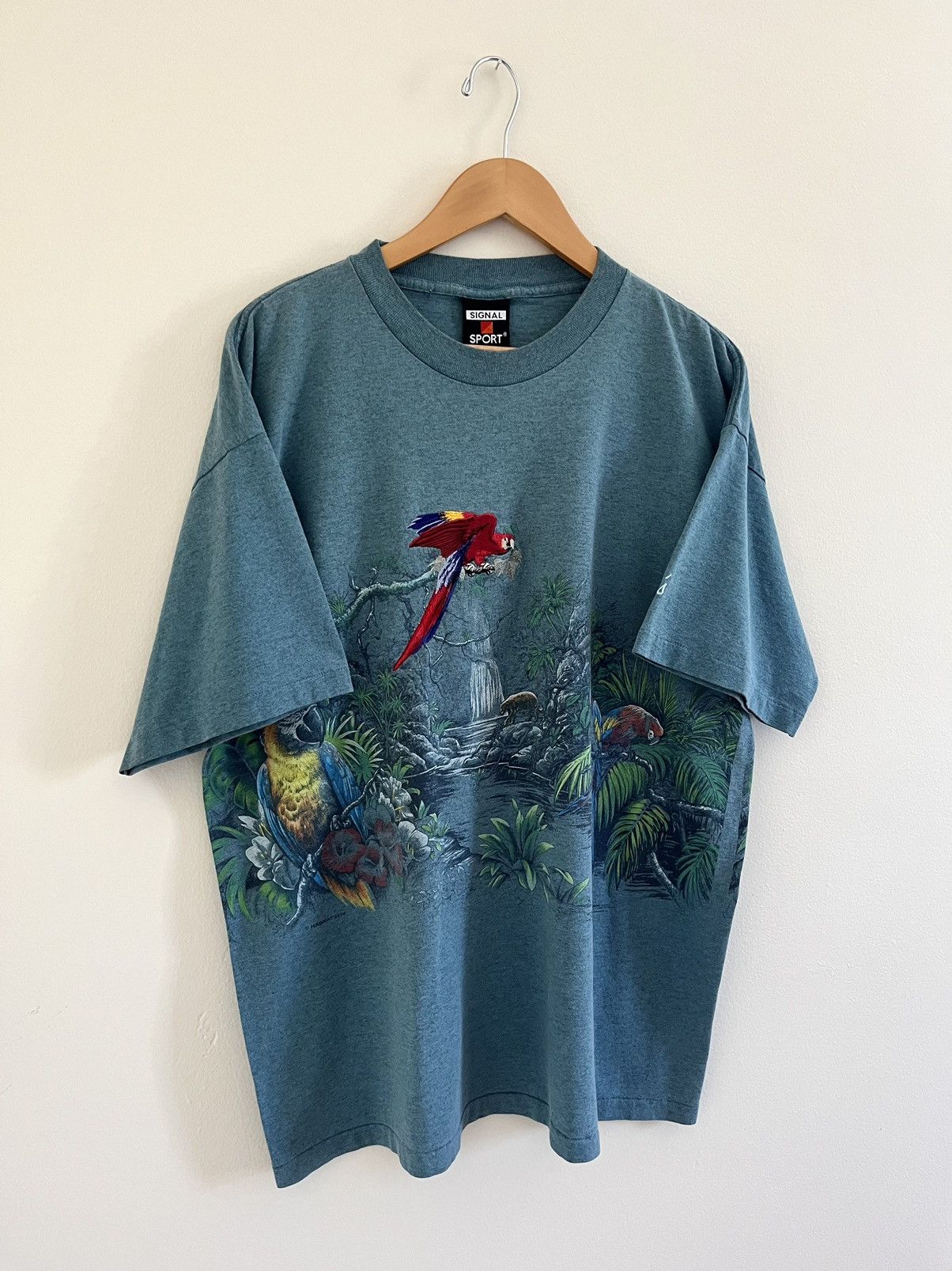 Signal Sport × Vintage Vintage 90’s Habitat Embroidered Parrot Rainforest T-Shirt Size US XL / EU 56 / 4 - 1 Thumbnail