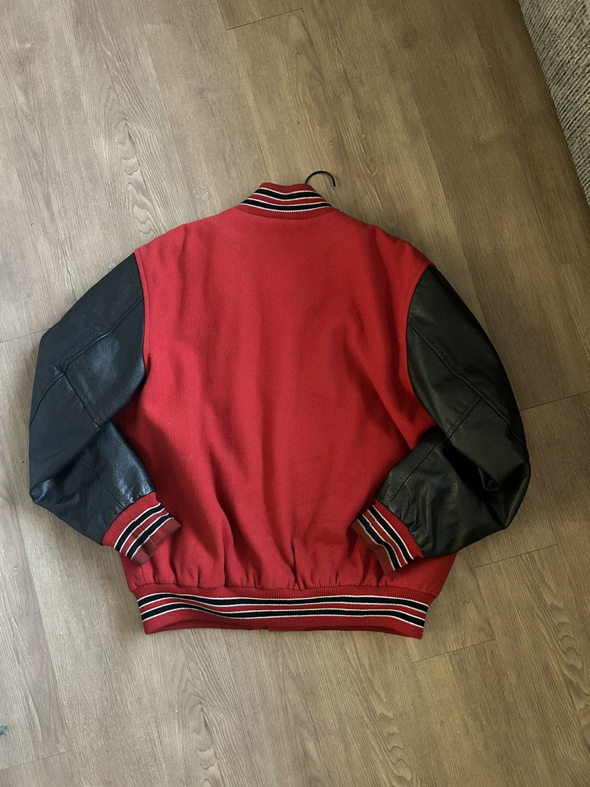 Stewart & Strauss Varsity jacket /black and red jacket Size US XXL / EU 58 / 5 - 2 Thumbnail