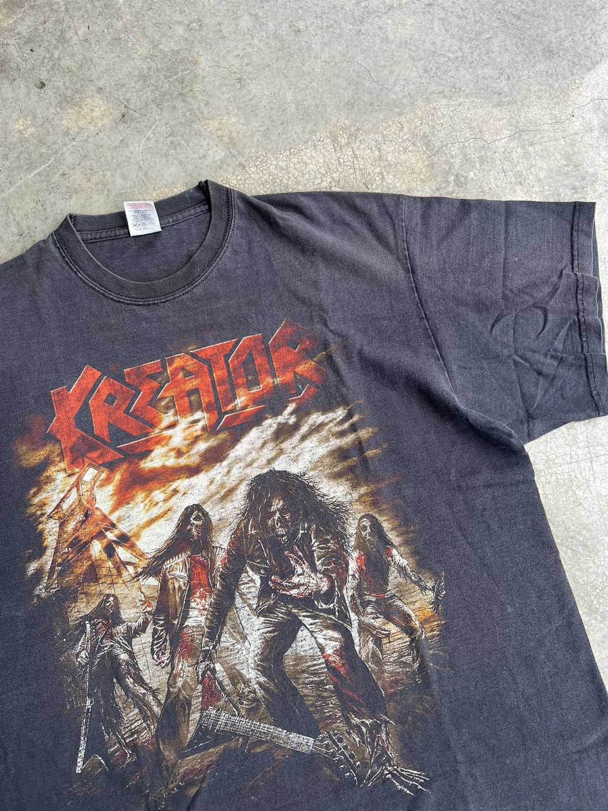 Band Tees (L) Vintage 90s Kreator Dying Alive Thrash Metal Band Tees Size US L / EU 52-54 / 3 - 3 Thumbnail