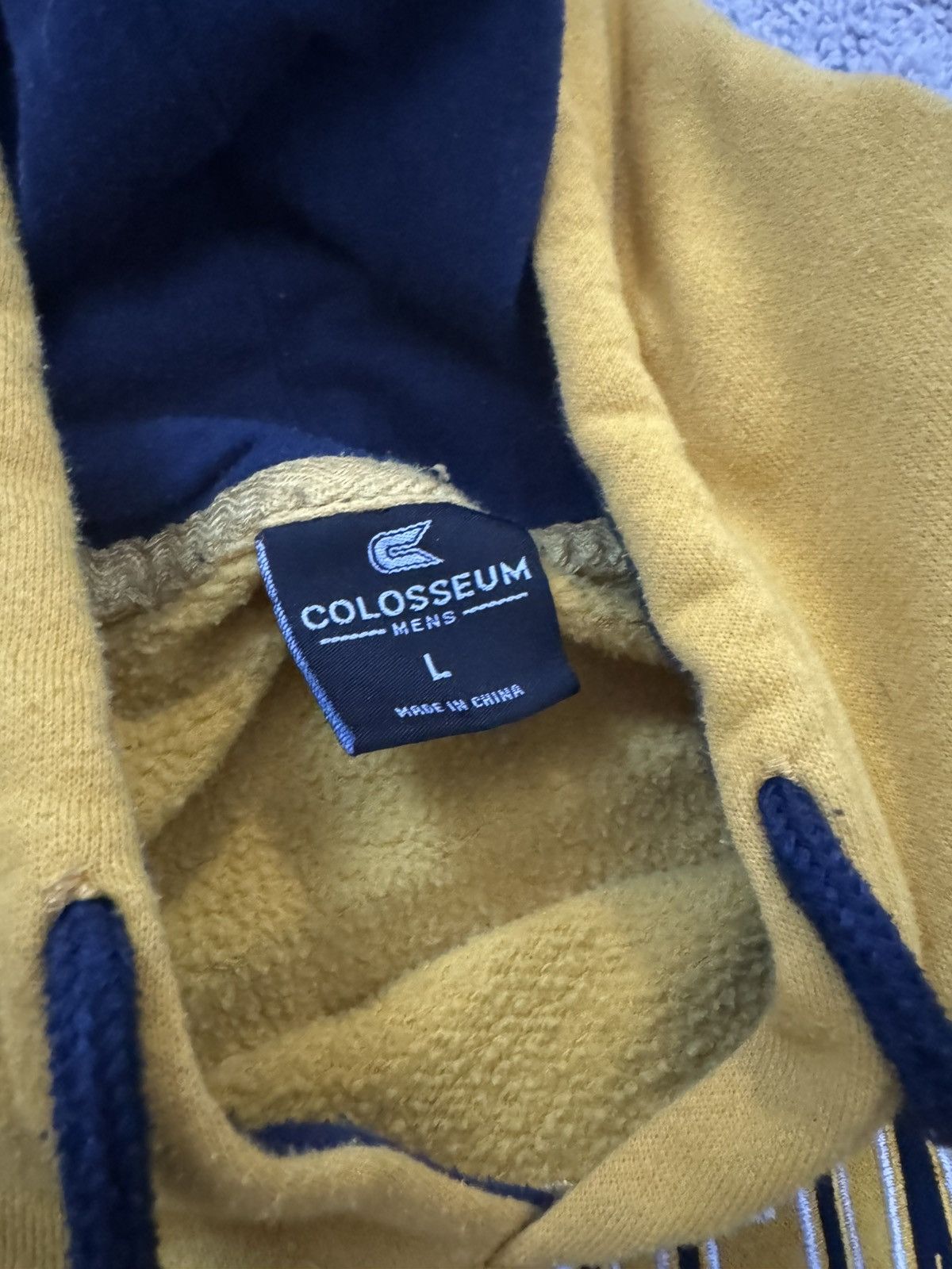 Vintage UWV hoodie Size US L / EU 52-54 / 3 - 4 Thumbnail