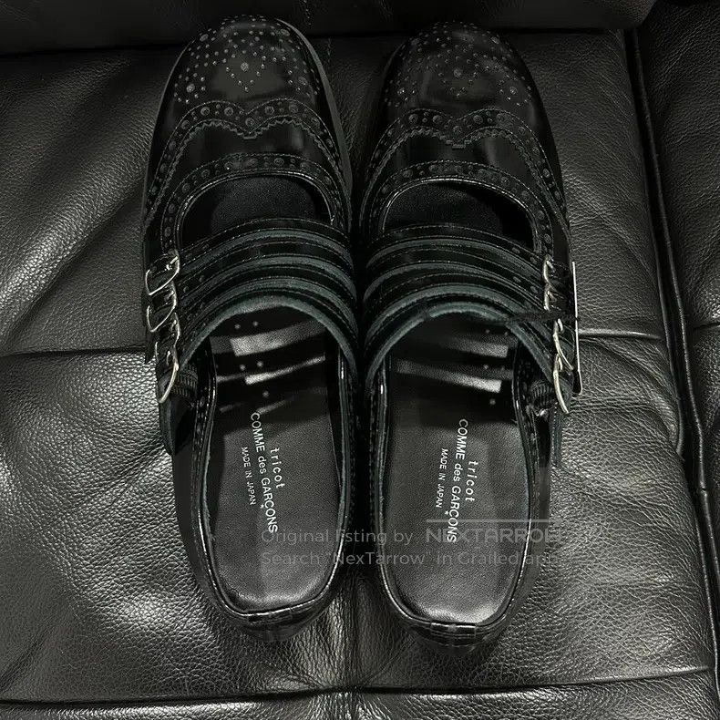 Comme des Garcons Comme Des Garcons Carved Floral Mary Jane Patent Leather S Size US 6.5 / IT 36.5 - 6 Thumbnail