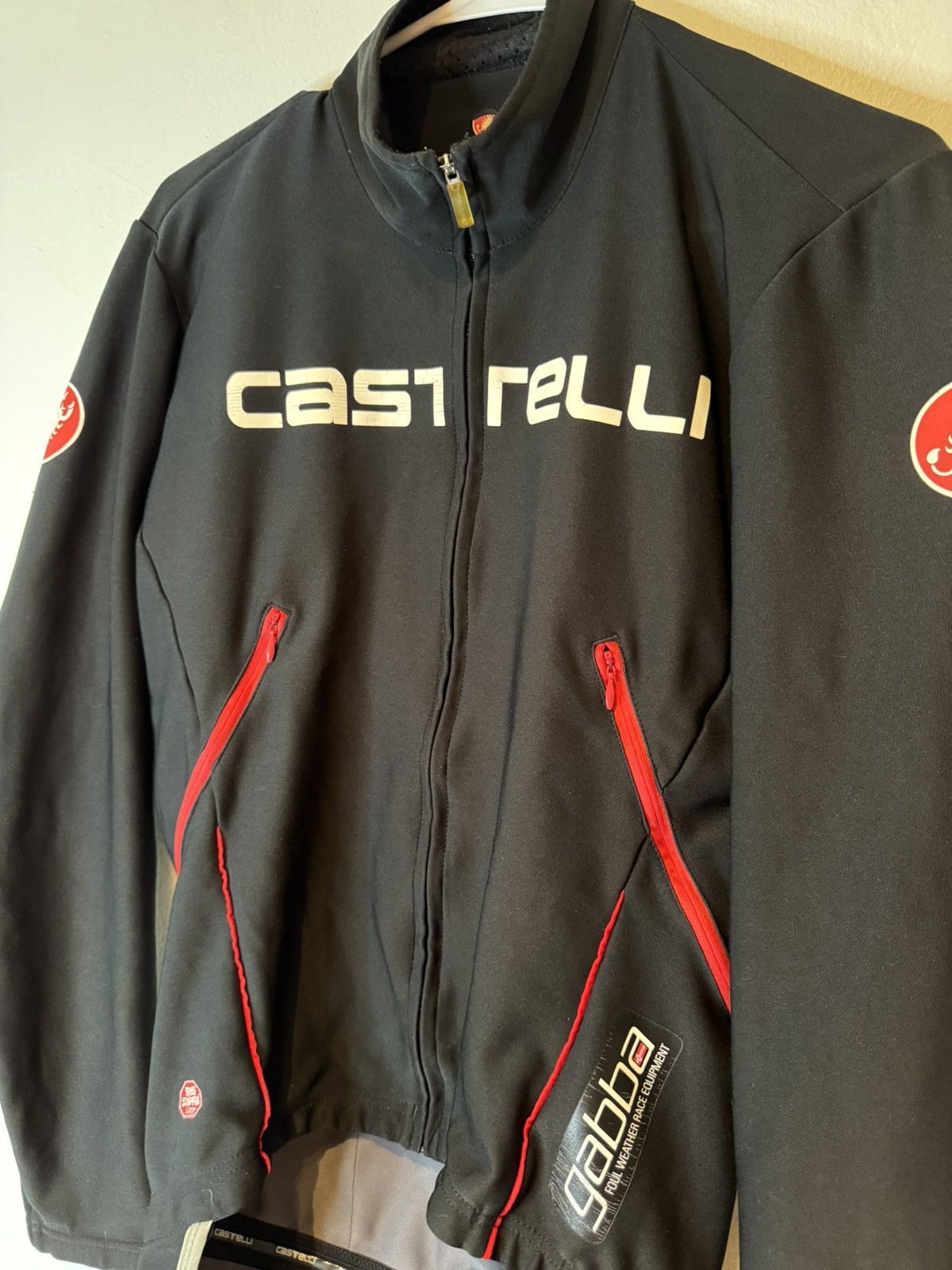 Other Castelli Mens Winter Cycling Jacket Size L Black Size US L / EU 52-54 / 3 - 2 Thumbnail