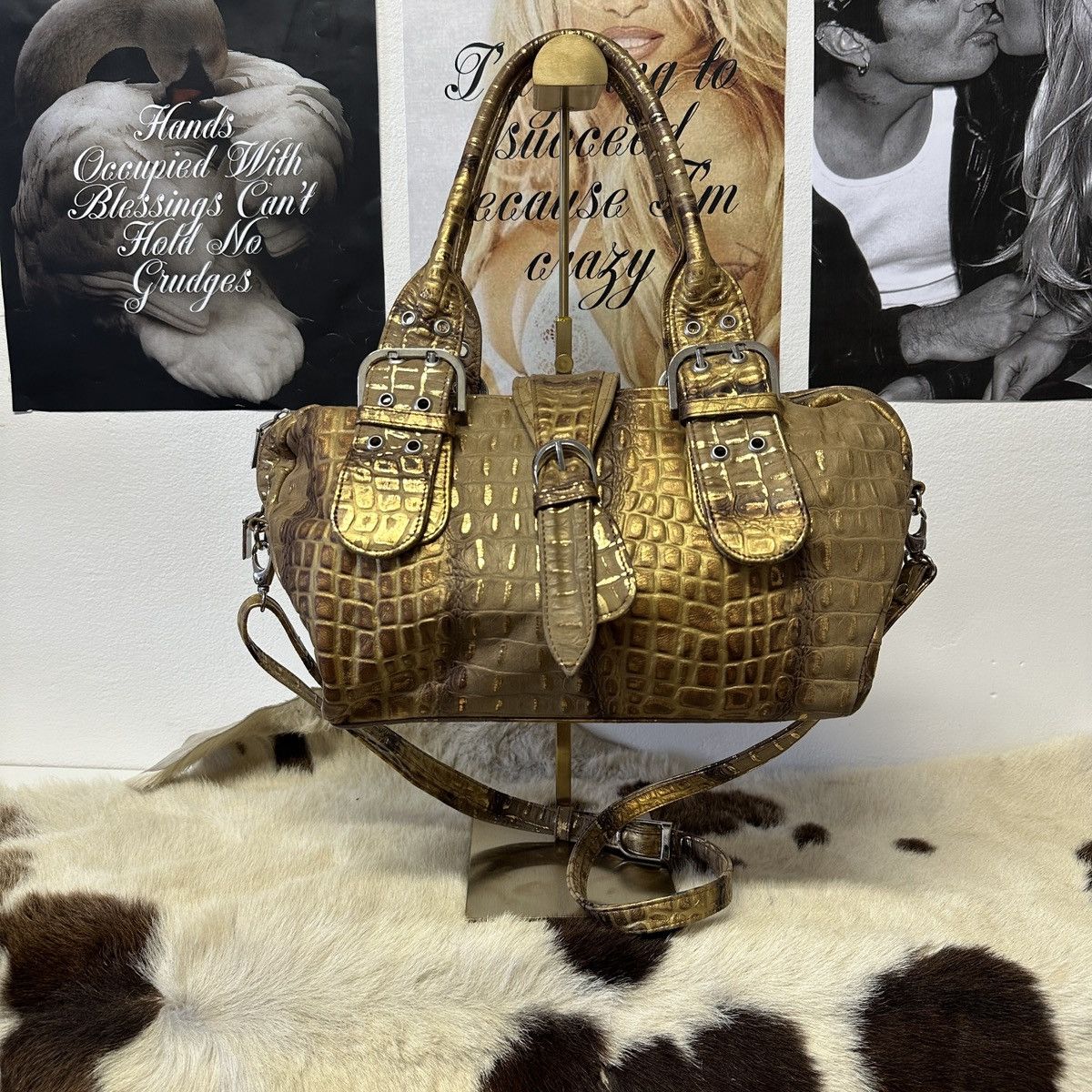 Vintage Vintage leather gold set shoulder bag and heels Size ONE SIZE - 4 Thumbnail