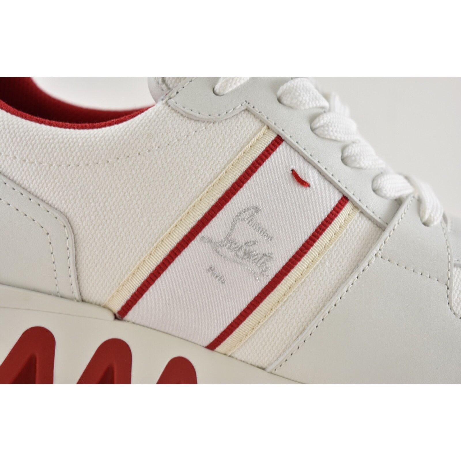 Christian Louboutin Christian Louboutin Flat White Platform Low Top Sneaker 41.5 Size US 11.5 / IT 41.5 - 7 Thumbnail