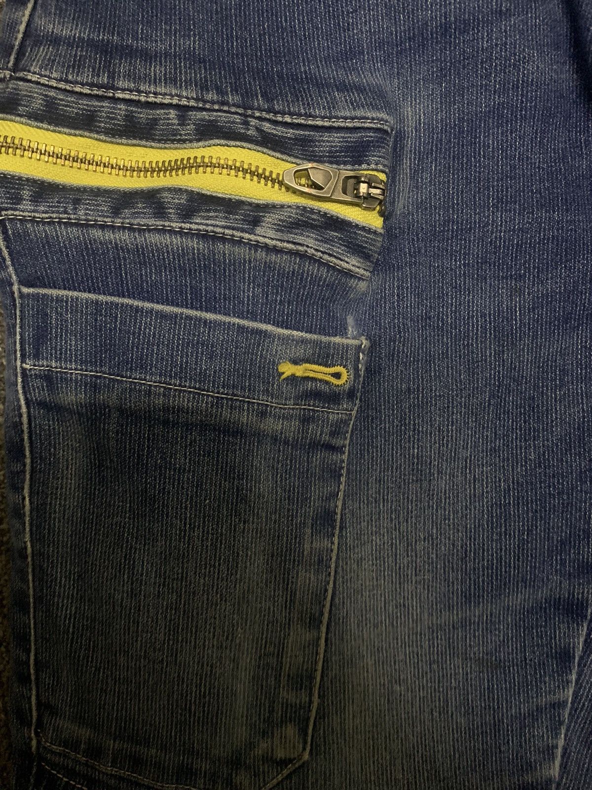 Japanese Brand Vintage Japanese Brand Multi-pockets Utility Workwear Jeans Size US 32 / EU 48 - 8 Thumbnail