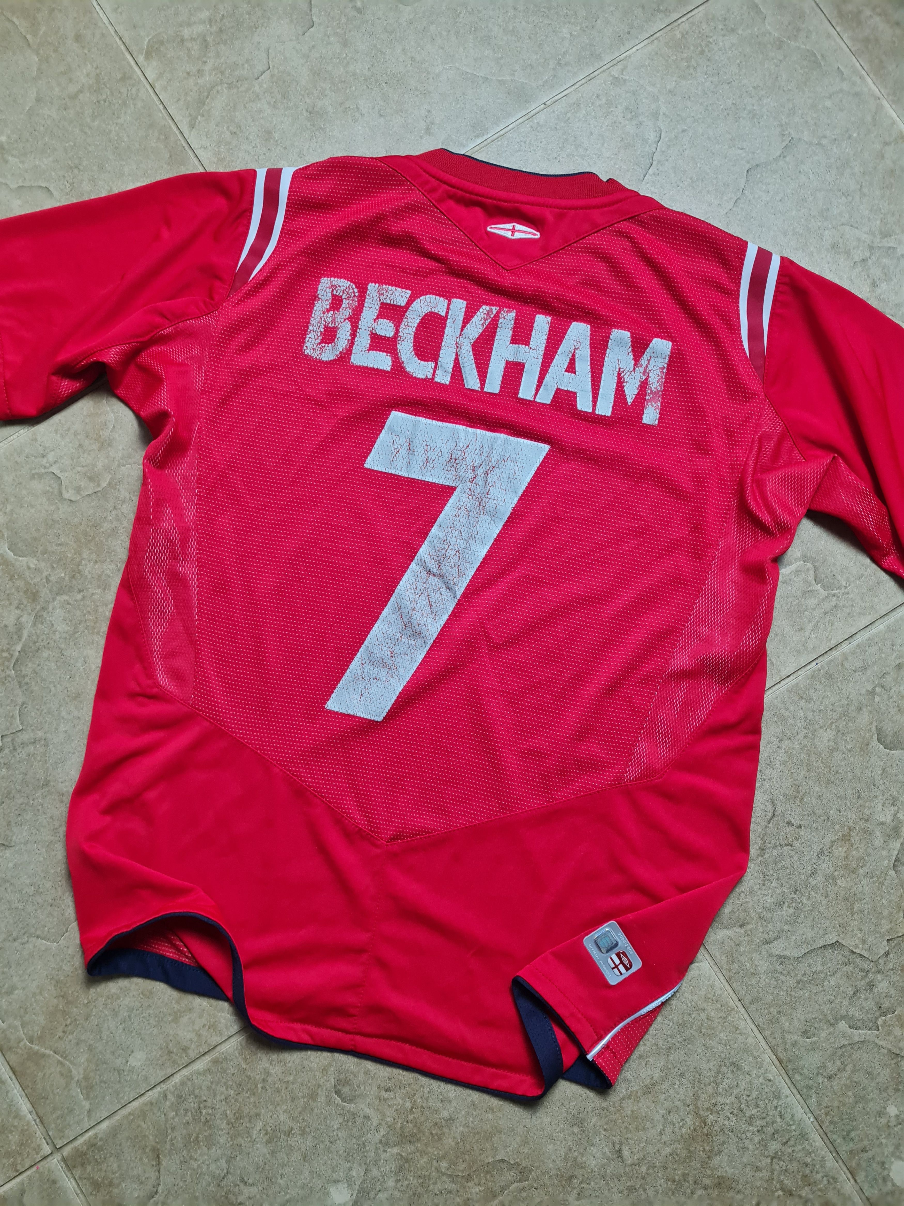 Umbro 2004/2006 England 7 Beckham Red Away Soccer Shirt Kit Umbro Size US S / EU 44-46 / 1 - 20 Thumbnail