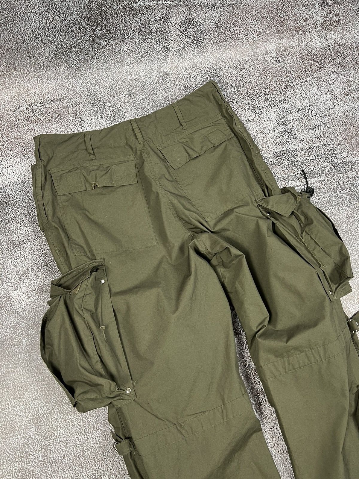 Other Y2k parachute multi pocket cargo oversized pants vintage Size US 32 / EU 48 - 10 Thumbnail