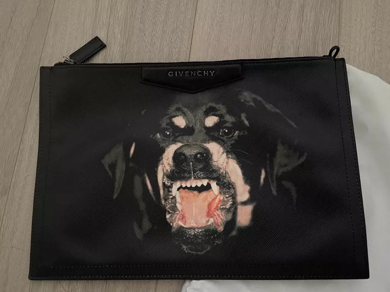Givenchy Givenchy Clutch Bag Size ONE SIZE - 1 Thumbnail