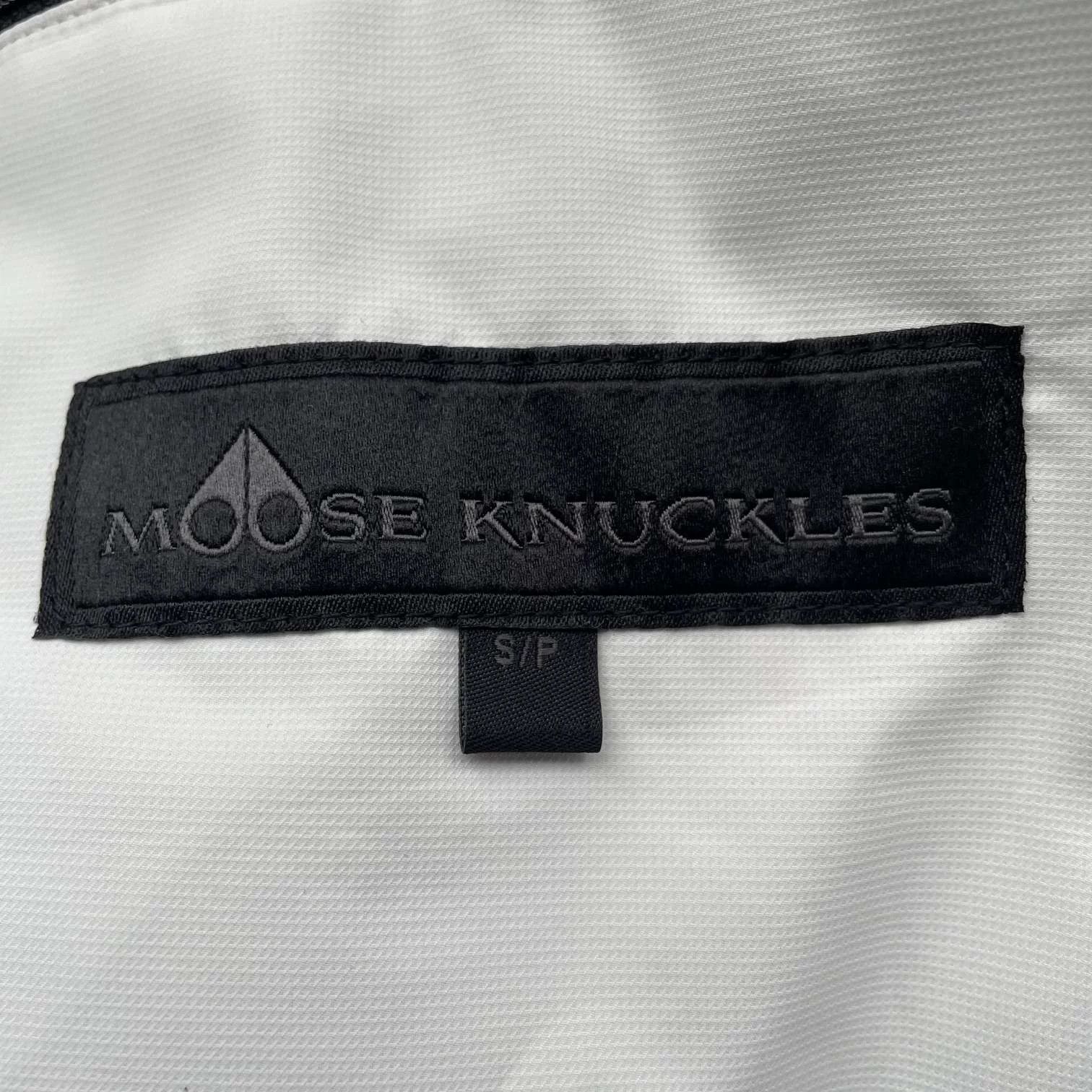Moose Knuckles Moose Knuckles solid white belted mid women's puff S Size S / US 4 / IT 40 - 6 Thumbnail