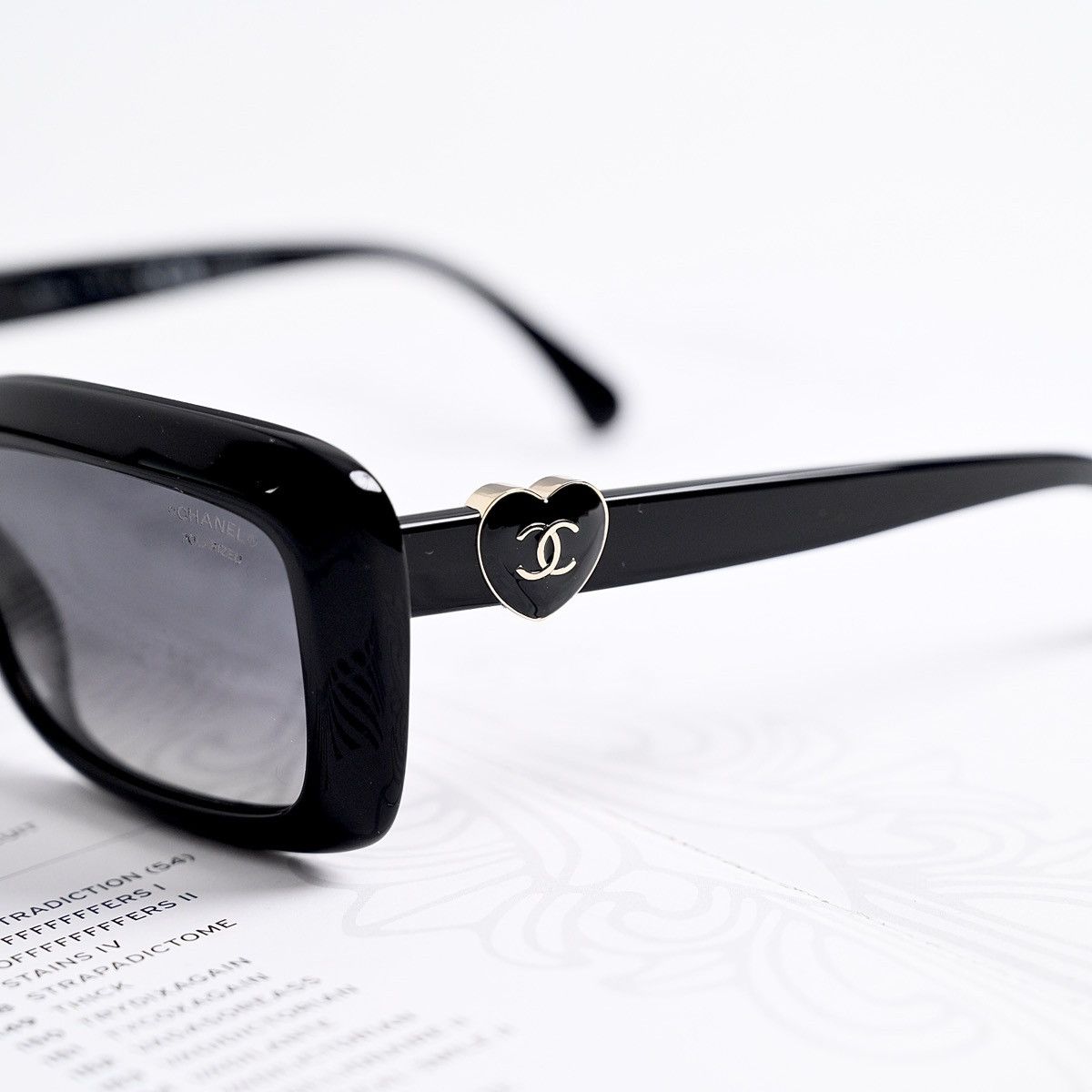 Chanel CHANEL 0CH5520 C622S8 SUNGLASSES Size ONE SIZE - 3 Thumbnail