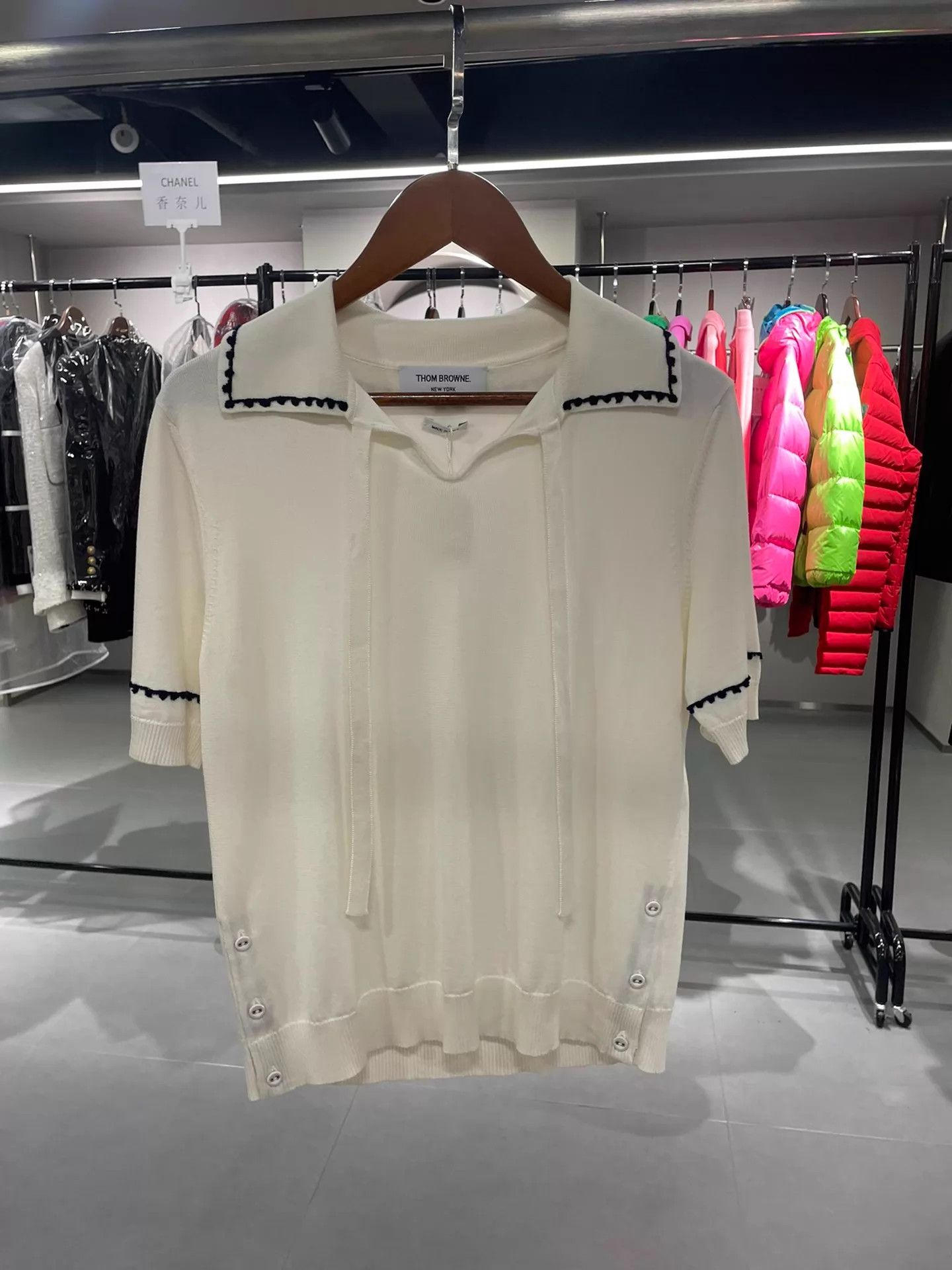 Thom Browne THOM BROWNE White Preppy Lapel Side Button Jacket Size 38 Size XS / US 0-2 / IT 36-38 - 1 Thumbnail