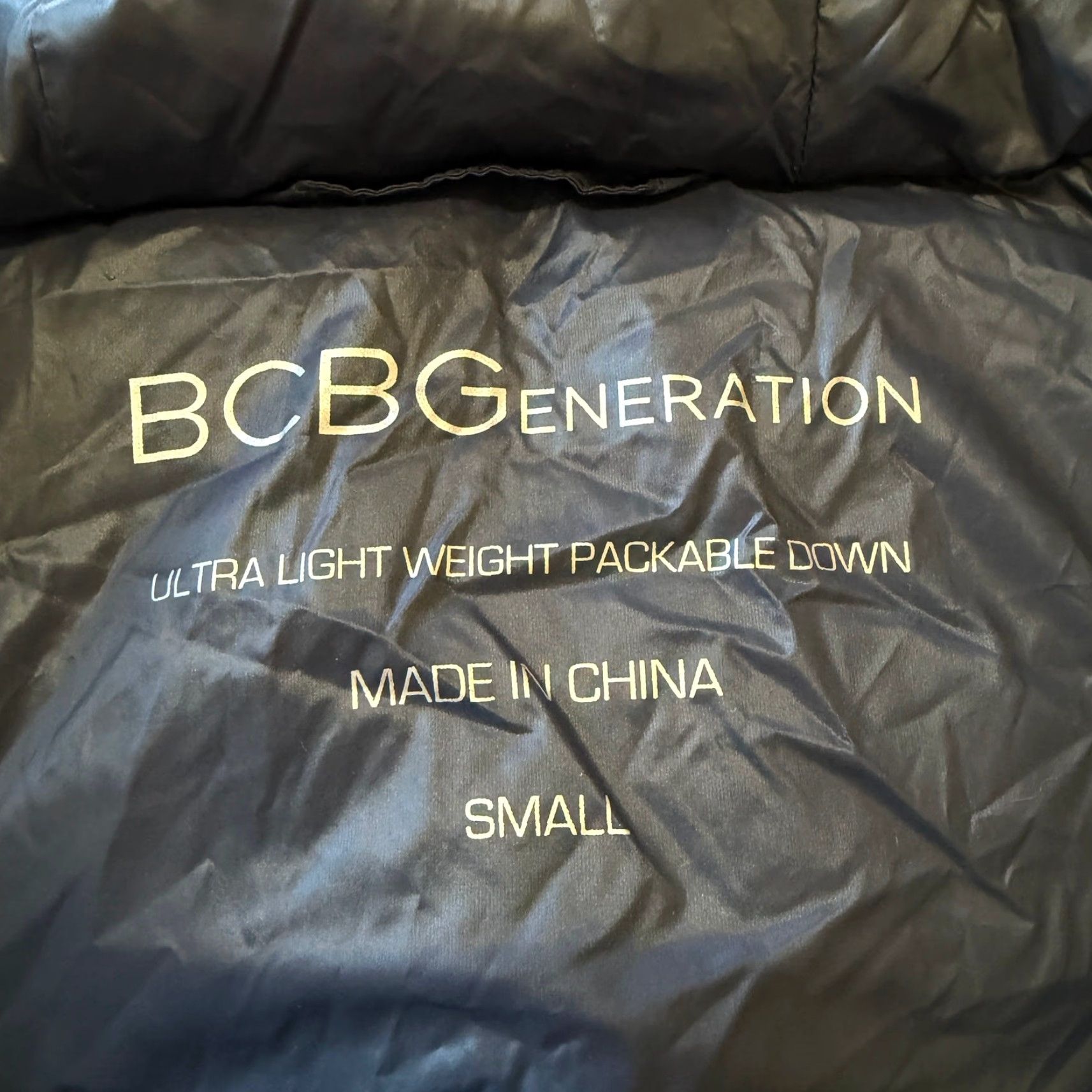 BCBGeneration BCBGGeneration Puffer Jacket Womens Small Gray Down Packable Hooded Quilted Zip Short Insulated Fall Winter Casual Travel Womens Size S / US 4 / IT 40 - 3 Thumbnail