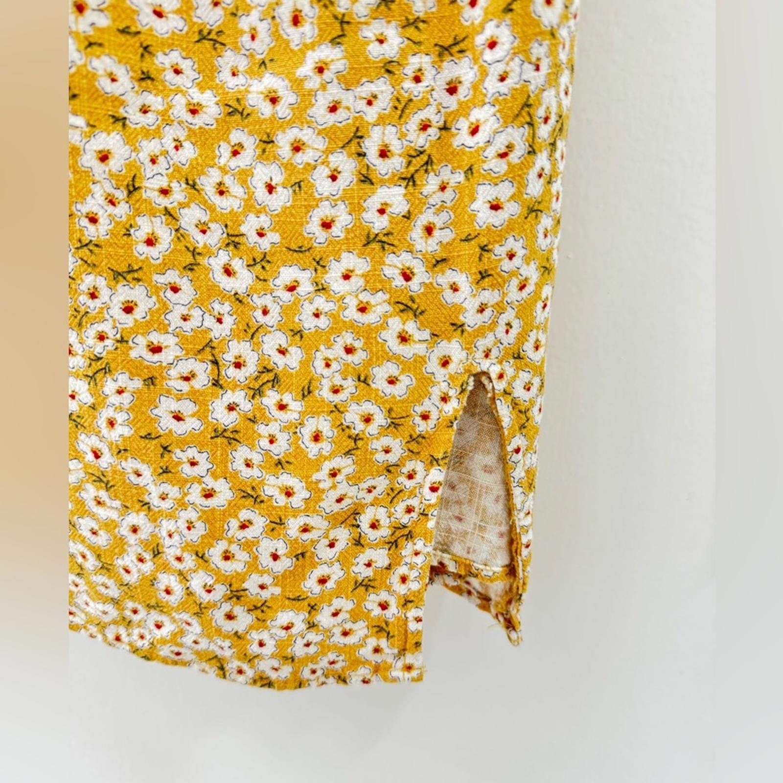 Aeropostale Aeropostale Mustard Yellow Floral Mini Dress- Size XS Size XS / US 0-2 / IT 36-38 - 5 Thumbnail