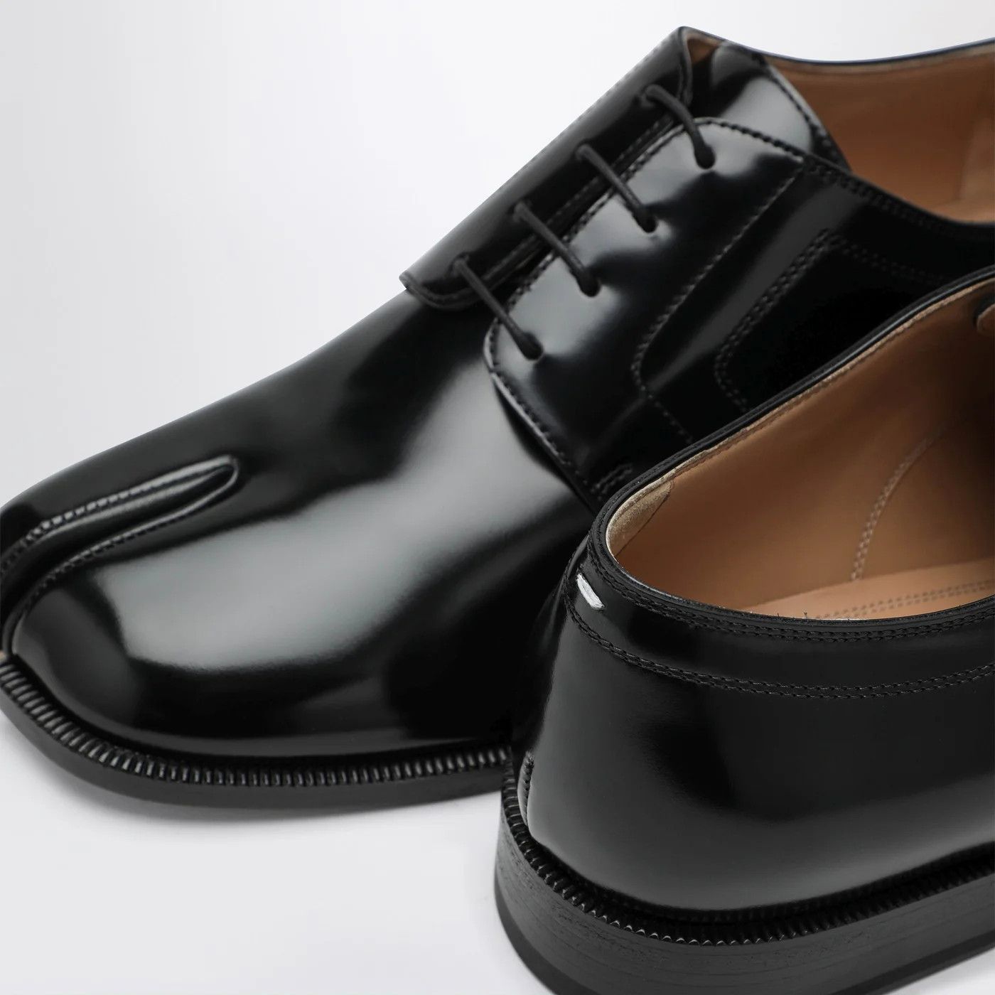 Maison Margiela o1d2blof0526 Tabi Lace-up Shoes in Black Size US 8 / EU 41 - 4 Thumbnail