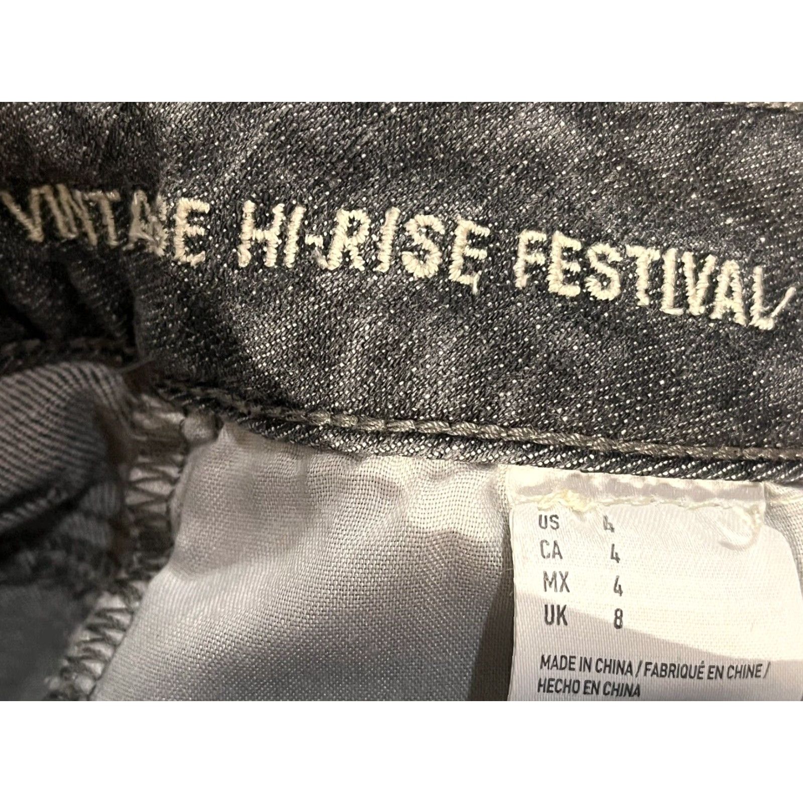 American Eagle Outfitters VINTAGE American Eagle Outfitters Hi Rise Festival Shorts 4 Women Gray Studded Cut-Offs 3" Inseam Womens Size 4 Size 27" / US 4 / IT 40 - 5 Thumbnail