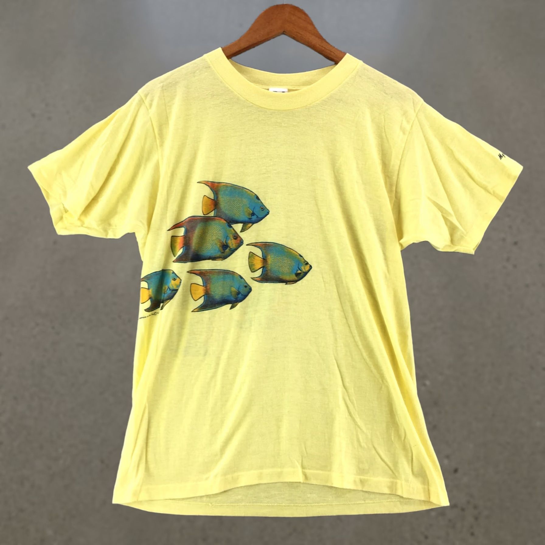 Vintage America Shirt Womens XL Yellow Fish Print Casual Crew Neck T-Shirt Size XL / US 12-14 / IT 48-50 - 1 Thumbnail