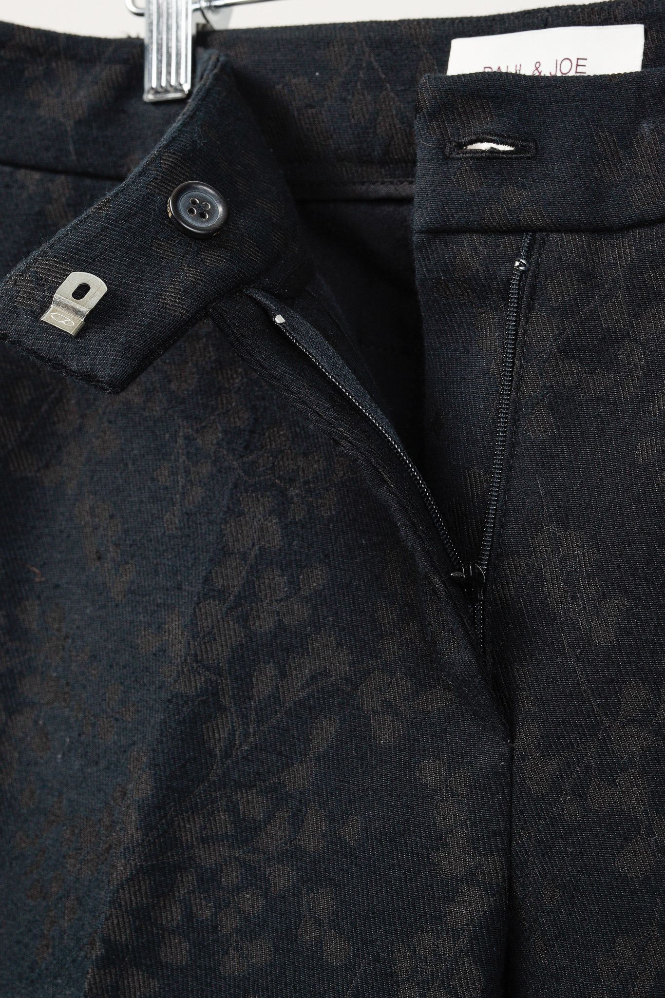 Paul & Joe Paul & Joe Black & Brown Floral-Jacquard Twill Trousers Size 32" / US 10 / IT 46 - 9 Thumbnail