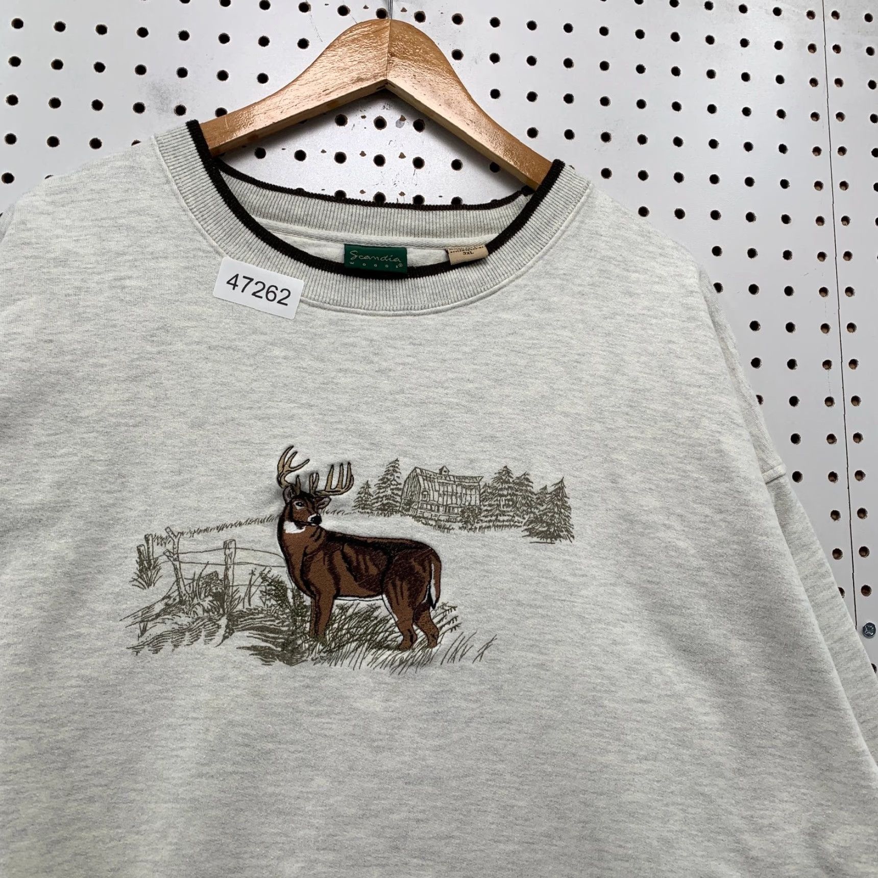 Vintage VINTAGE Scandia Woods Deer Sweatshirt Mens 3XL Gray Embroidered Fleece Outdoor Size US XXL / EU 58 / 5 - 6 Thumbnail