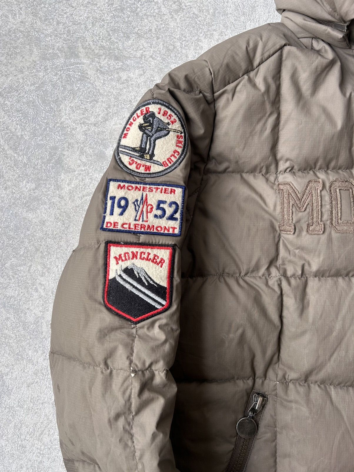 Moncler Moncler Kids Down Puffer Jacket Embroidered Patches Size US XXS / EU 40 - 4 Thumbnail