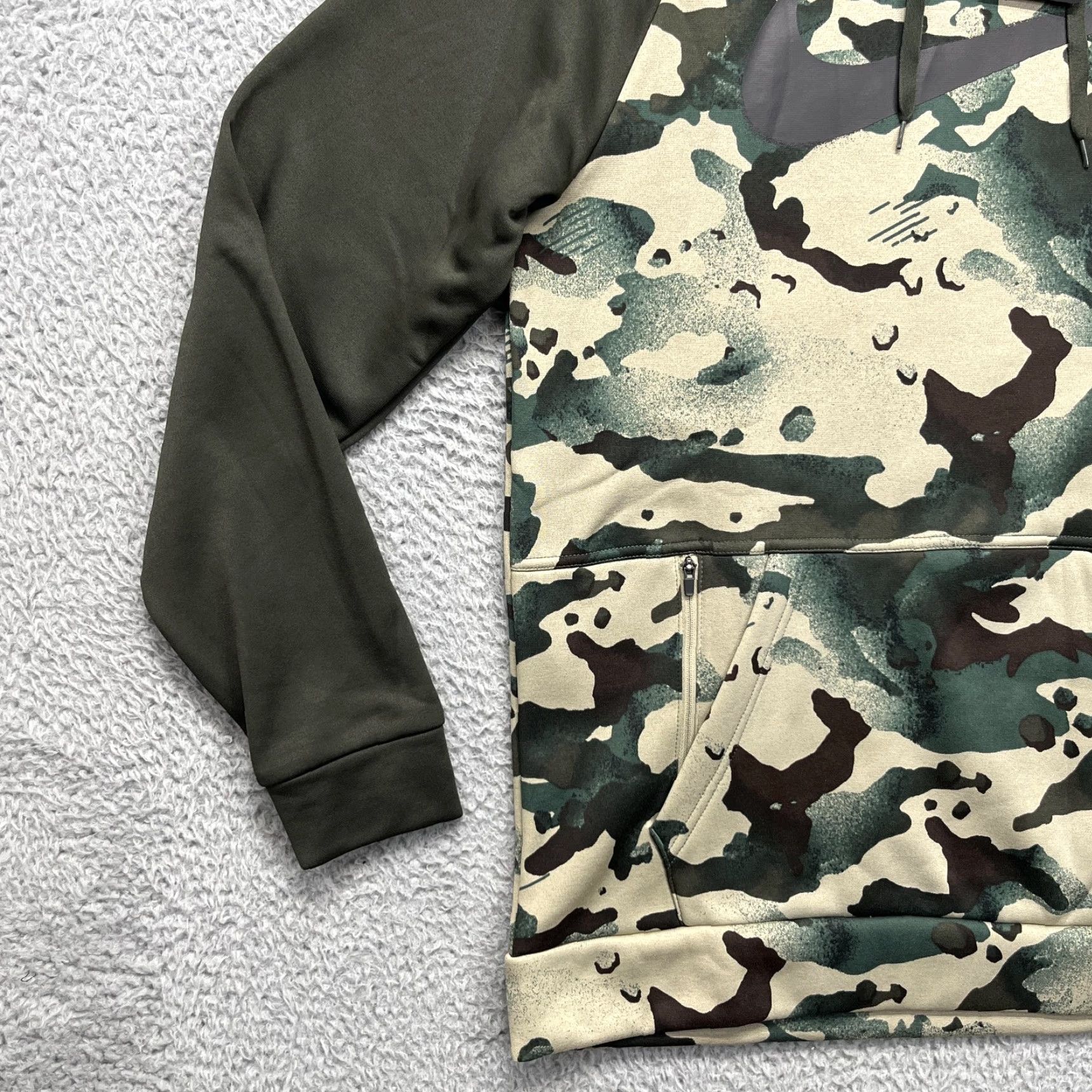 Nike Nike Therma Dri-FIT Hoodie Mens Medium Camo Pullover Fleece Training CU6241-355 Size US M / EU 48-50 / 2 - 3 Thumbnail