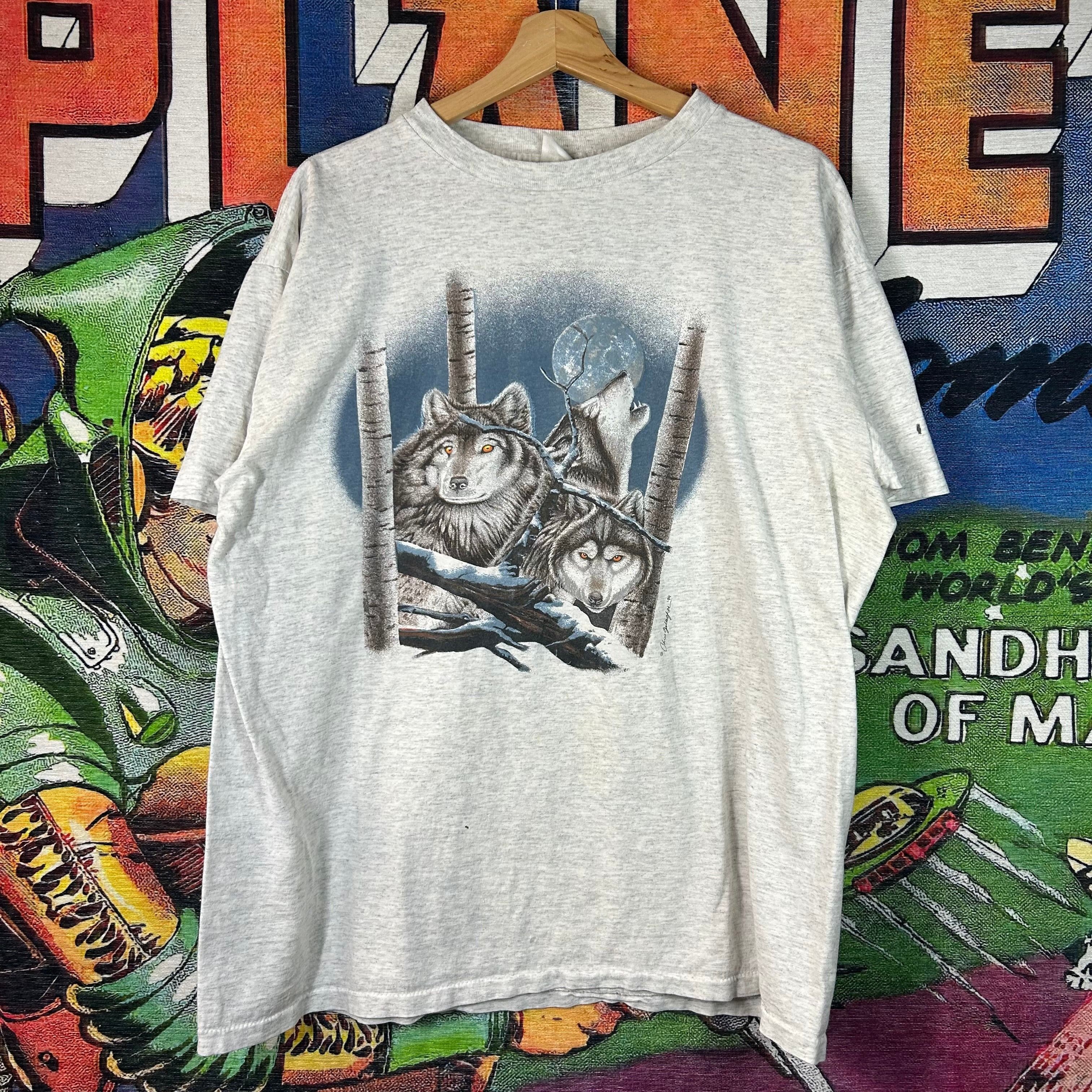 Vintage Vintage 90s Wolves Tee Size XL Size US XL / EU 56 / 4 - 1 Thumbnail
