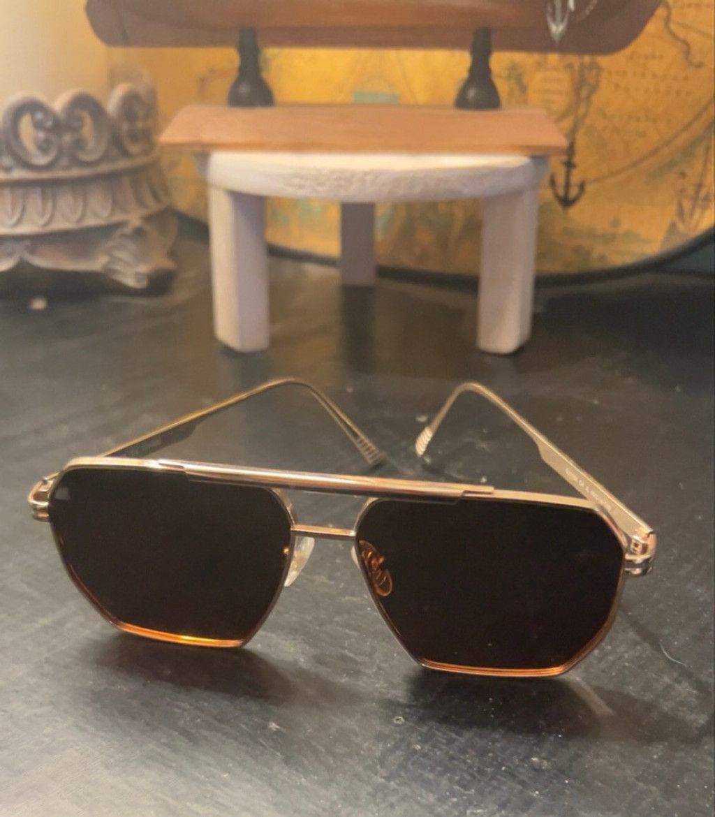 Other Women's Unbranded Gold Brown Aviator Sunglasses One Size Size ONE SIZE - 1 Thumbnail