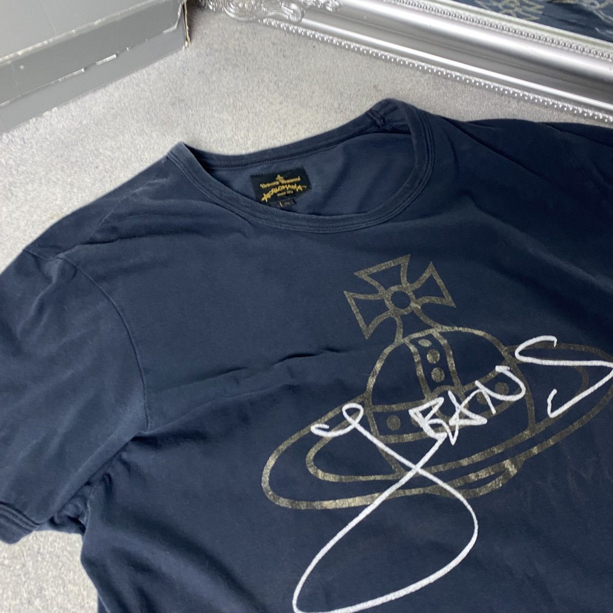 Vivienne Westwood Vivienne Westwood Big Logo T shirt Size US XL / EU 56 / 4 - 3 Thumbnail