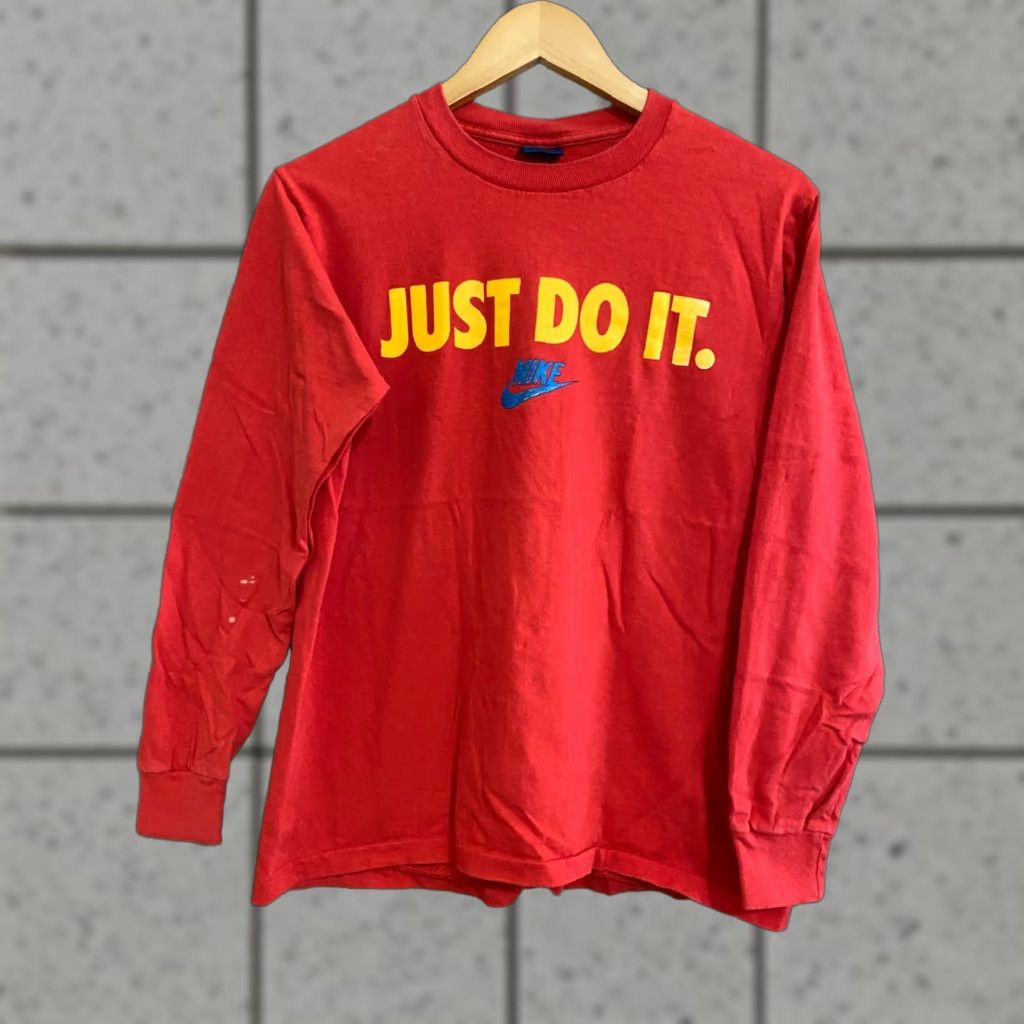 Nike VINTAGE Nike Red T Shirt Small Blue Tag USA Just Do It Swoosh Logo 1984-88 Size US S / EU 44-46 / 1 - 1 Thumbnail