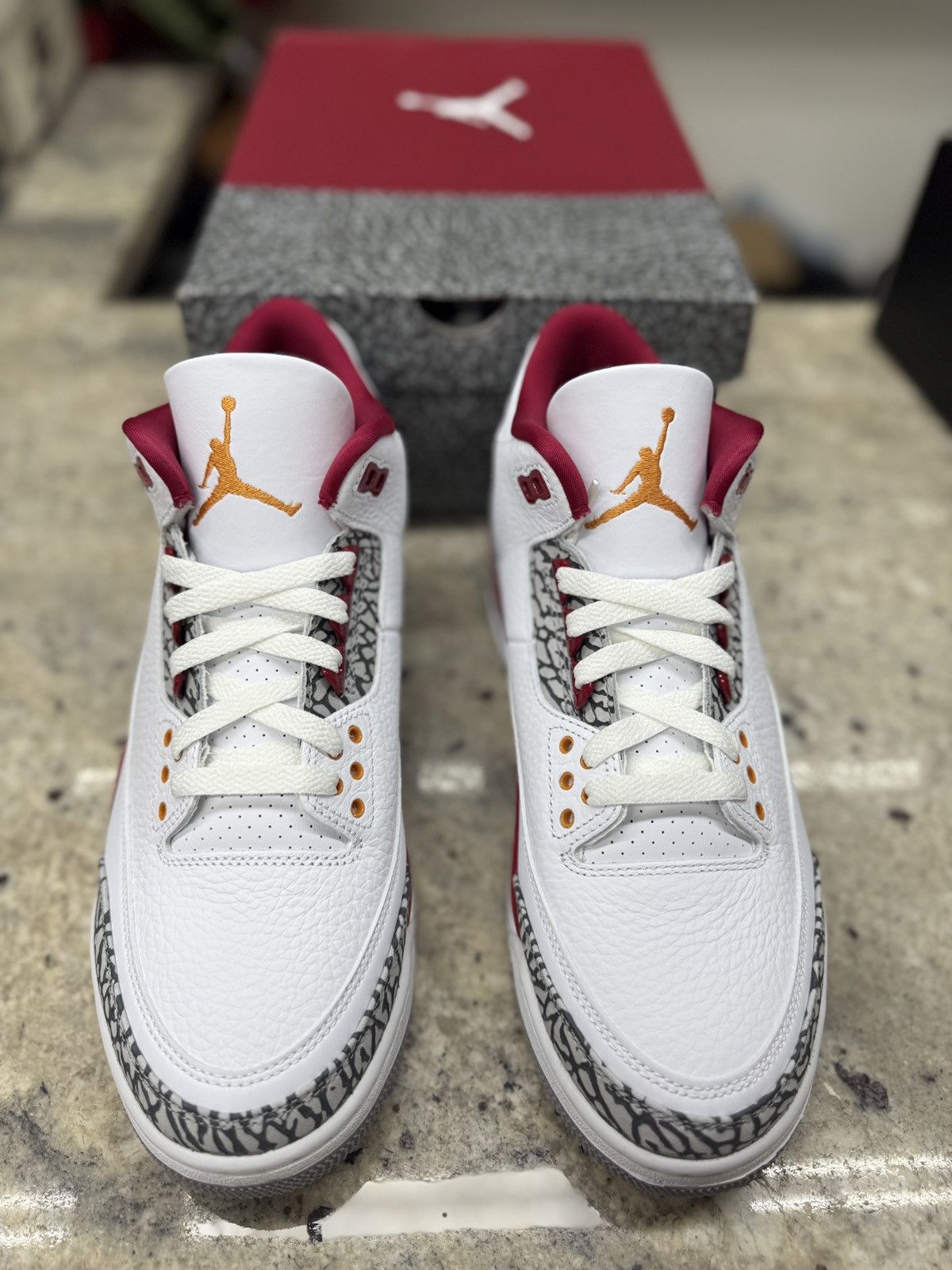 Jordan Brand Jordan 3 Retro Cardinal Reds Size US 10 / EU 43 - 3 Thumbnail