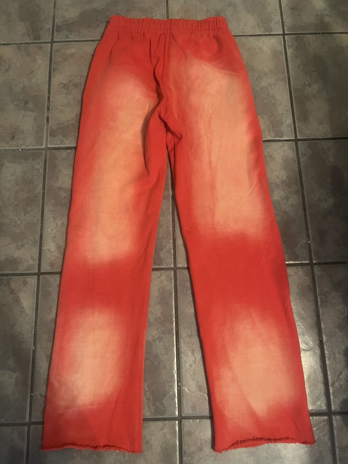 Hypebeast 1 of 1 Men’s Vol. 1 Sweatpants size small Size US 28 / EU 44 - 2 Thumbnail
