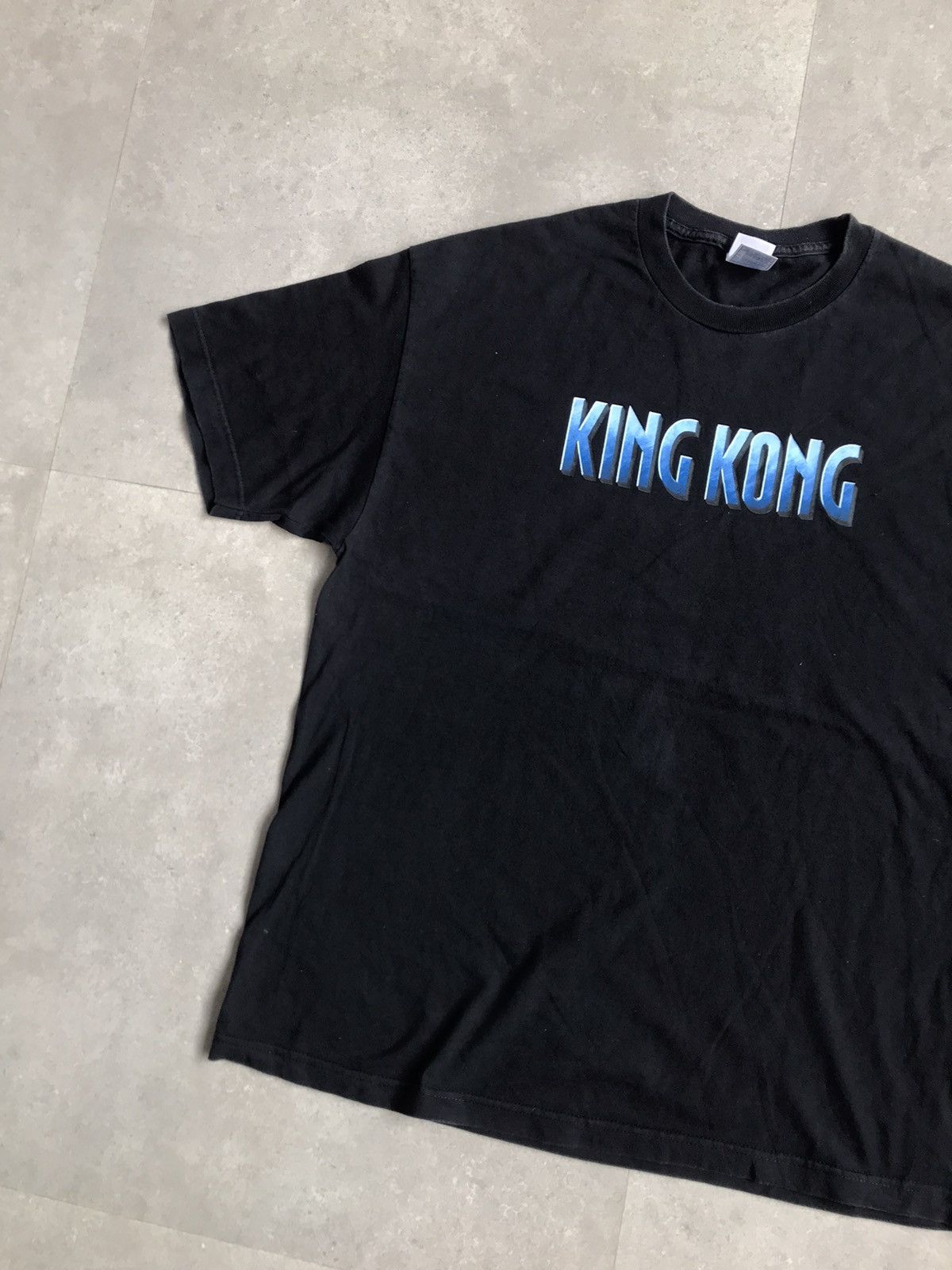 Anime × Band Tees King Kong promo vintage shirt Size US XL / EU 56 / 4 - 3 Thumbnail