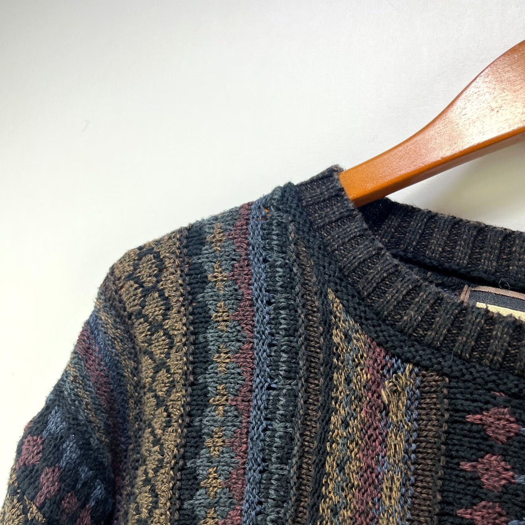Coogi VINTAGE Bachrach 90s Coogi Style 3D Knit Sweater Large Men Pullover Beige Crew Neck Long Sleeve Size US L / EU 52-54 / 3 - 7 Thumbnail