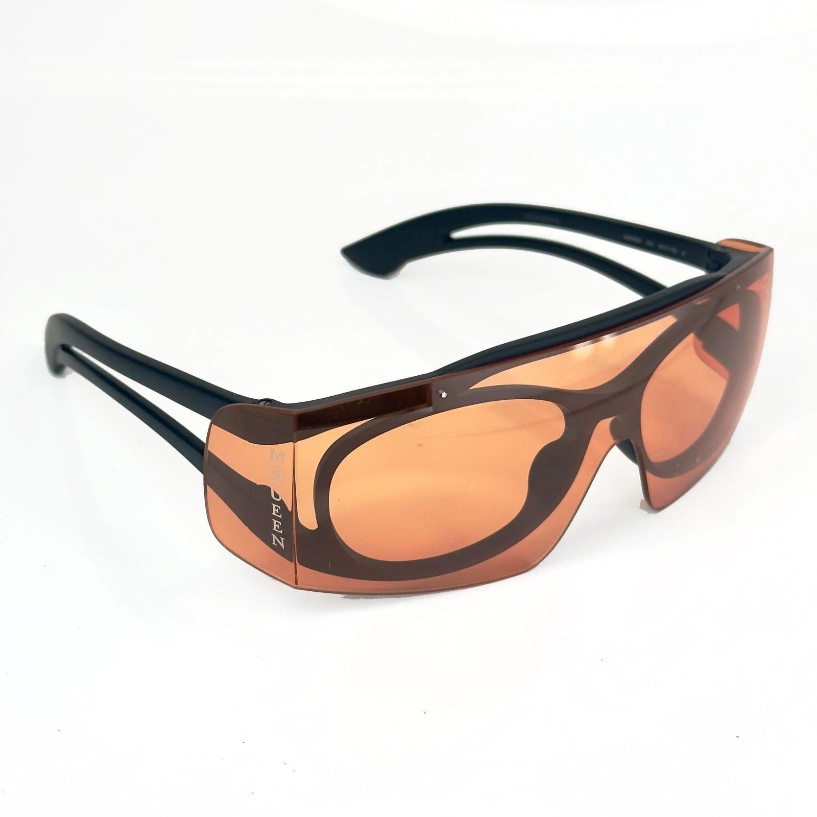 Alexander McQueen ALEXANDER MCQUEEN AM0489S 0489 Black Orange Mask Fashion 003 Size ONE SIZE - 9 Thumbnail