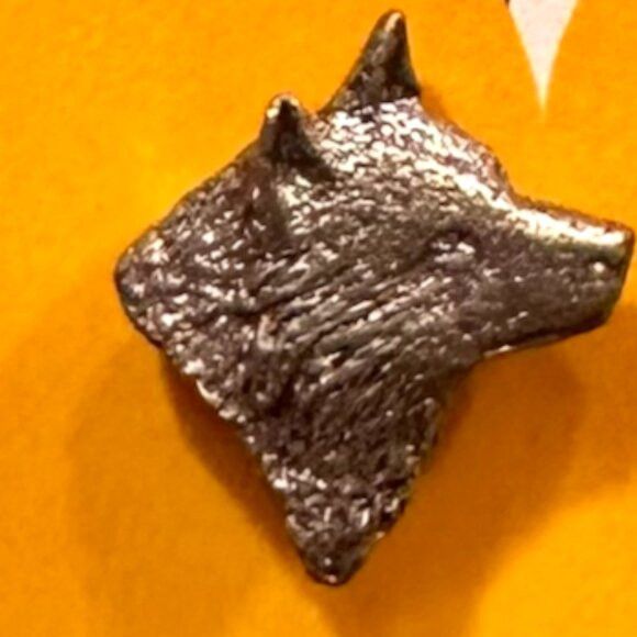 Vintage 3D Silver Wolf Pin, Nature, Wildlife, Lone, Alpha Size ONE SIZE - 1 Thumbnail