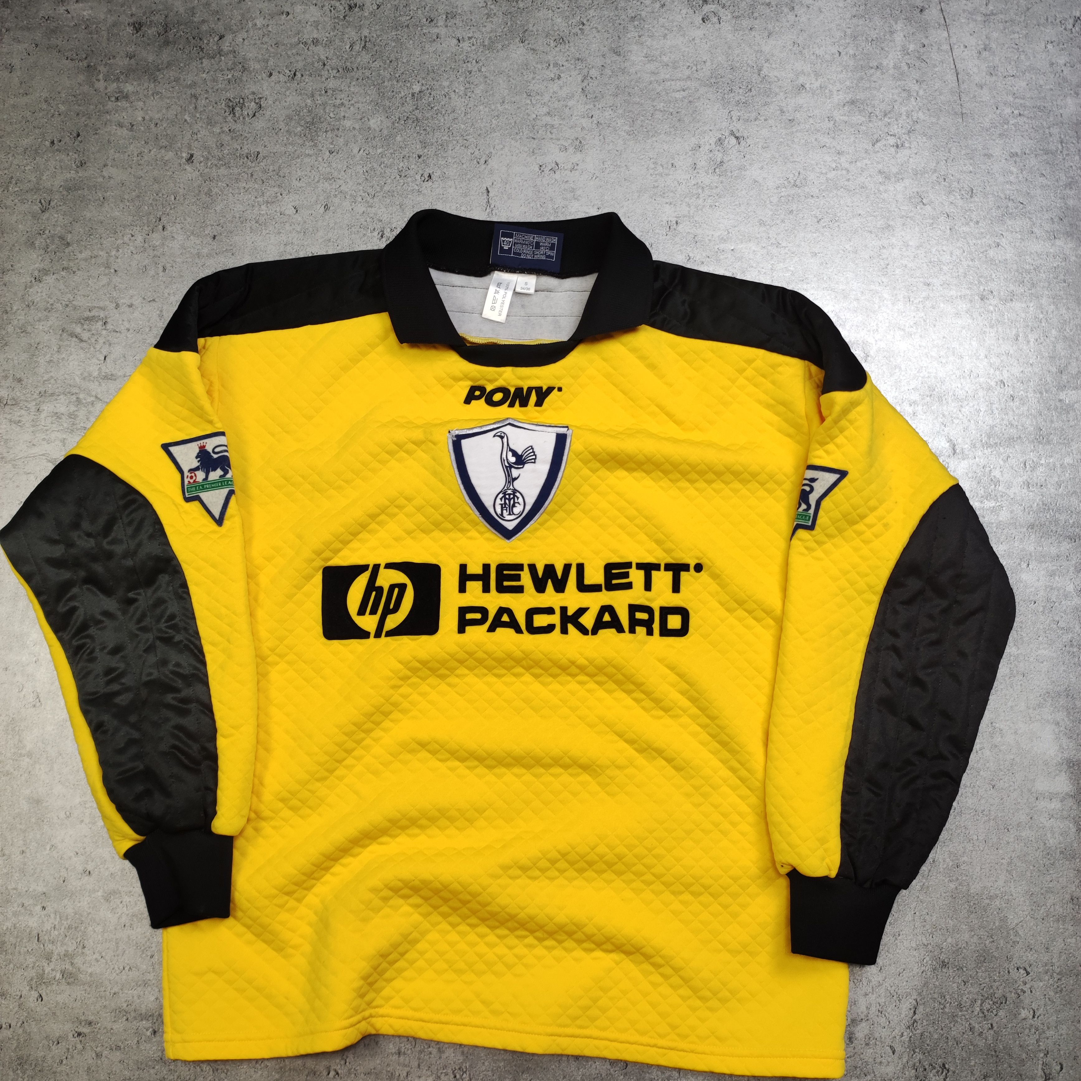 Vintage RARE Tottenham London Vintage 1997 Goalkeeper #1 Jersey Size US S / EU 44-46 / 1 - 3 Thumbnail