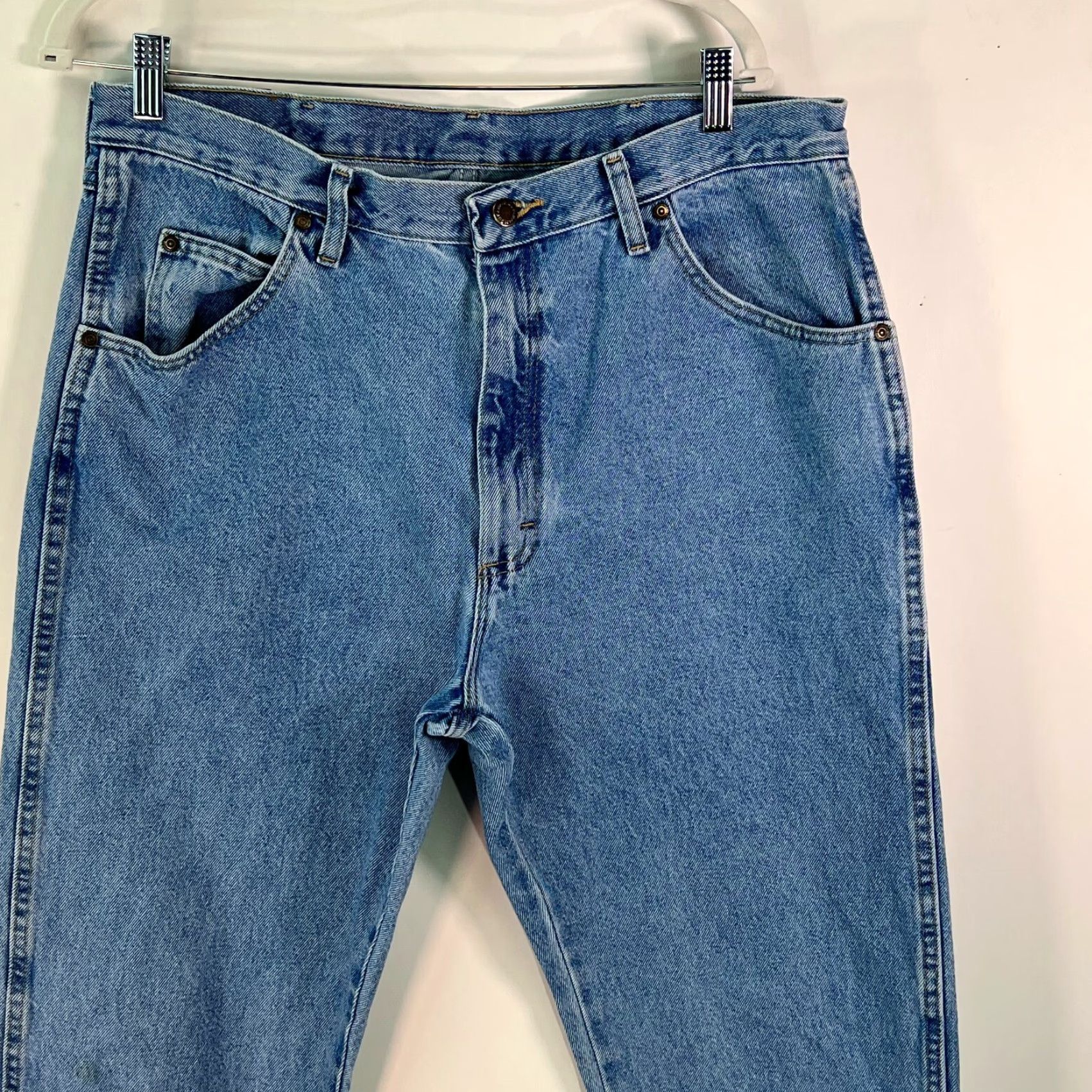 Wrangler VINTAGE Wrangler Rugged Wear Denim Jeans Men's Size 38 Straight Leg Blue 38X32 Size US 38 / EU 54 - 3 Thumbnail