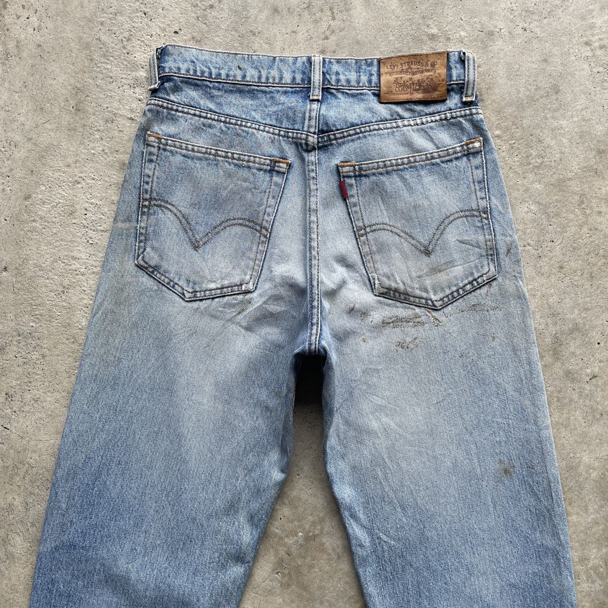 Levi's Vintage Levis Distressed Sick Jeans Faded Wash Dirty Pants Size US 27 - 11 Thumbnail
