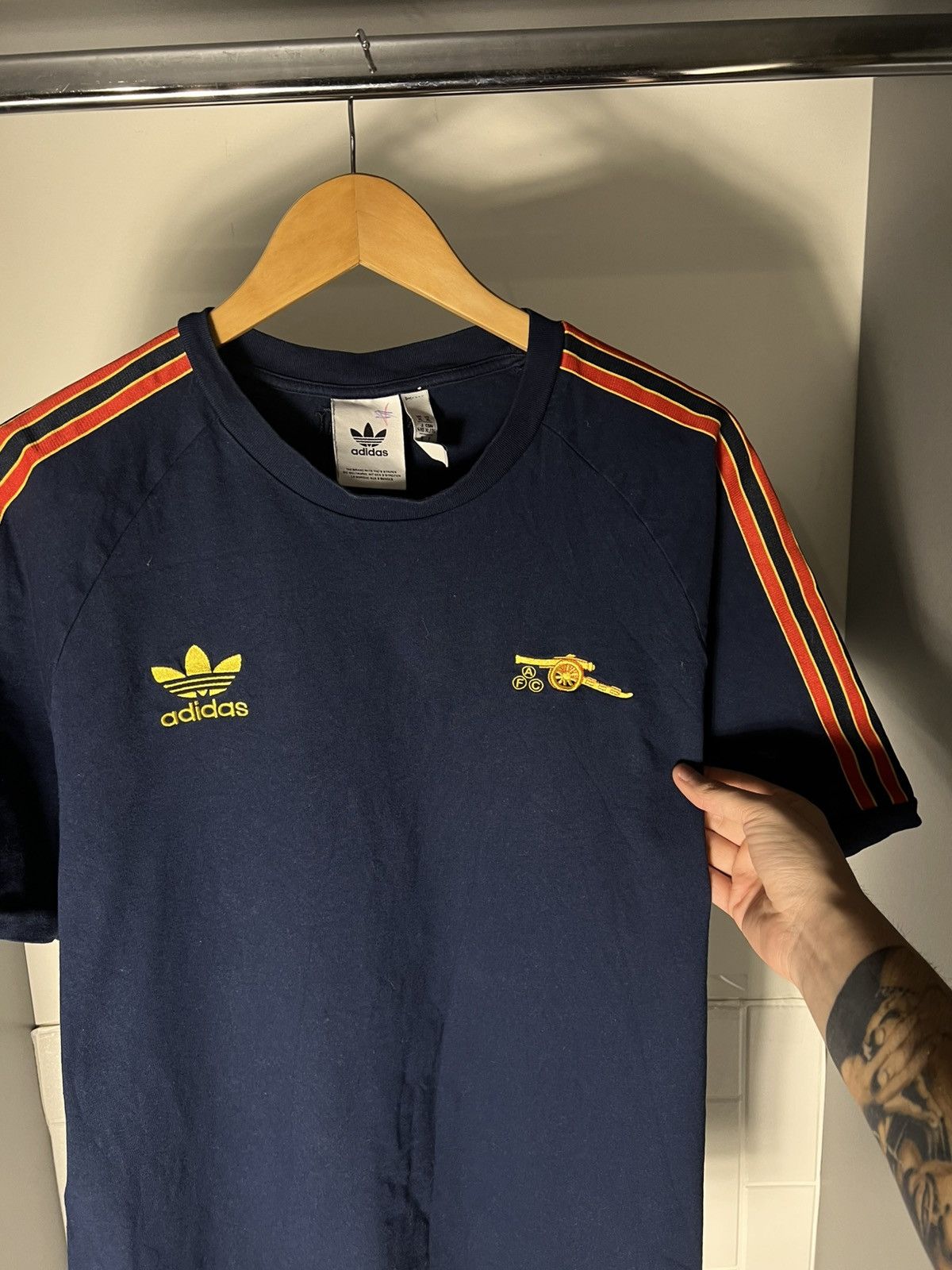 Adidas VINTAGE ADIDAS FC ARSENAL LONDON ENGLAND SOCCER JERSEY RETRO Size US XL / EU 56 / 4 - 12 Thumbnail