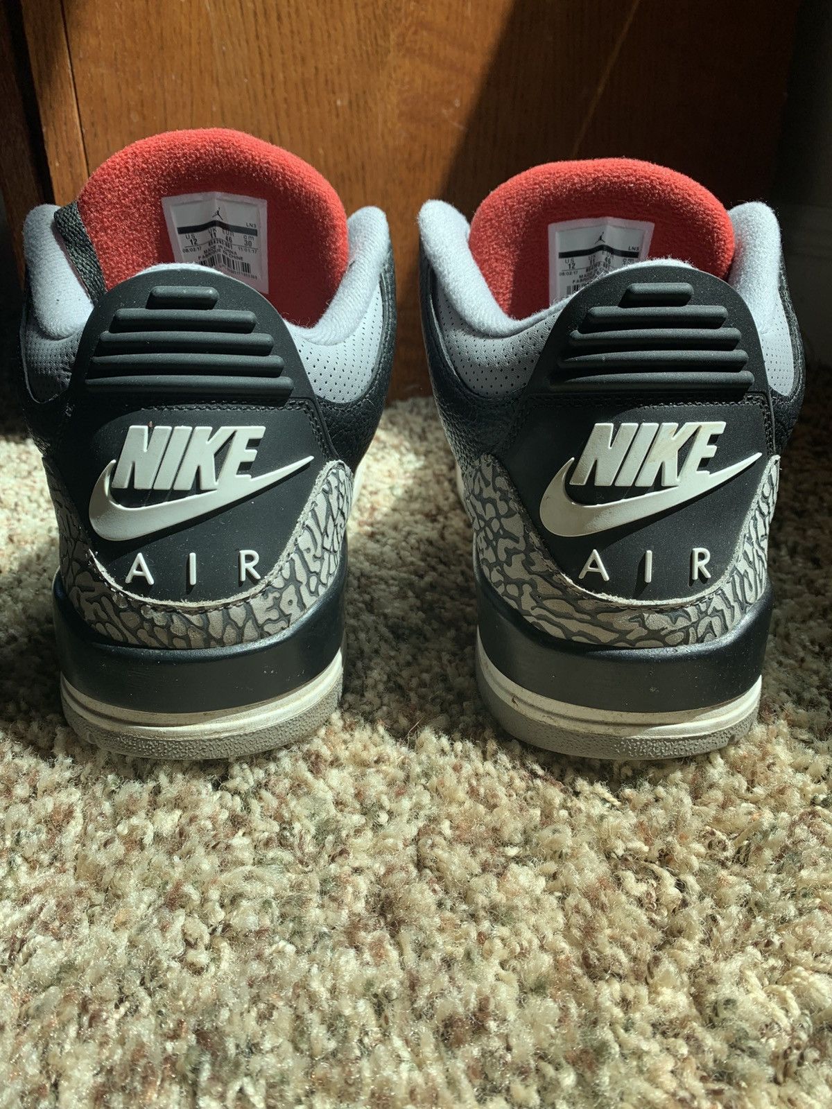 Jordan Brand Air Jordan 3 Retro OG ‘Black Cement’ 2018 Size US 12 / EU 45 - 3 Thumbnail