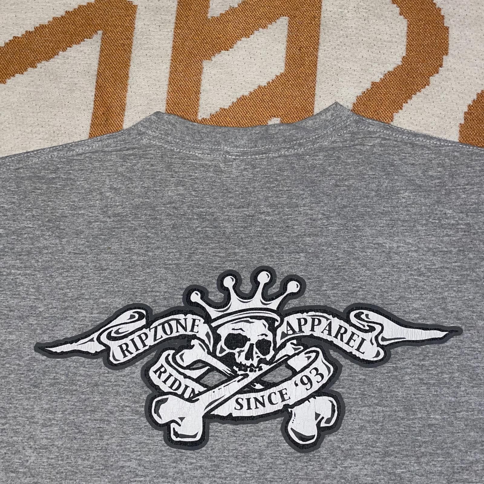 Designer Ripzone 90s Surf Crossbones Graphic T-Shirt L Size US L / EU 52-54 / 3 - 3 Thumbnail